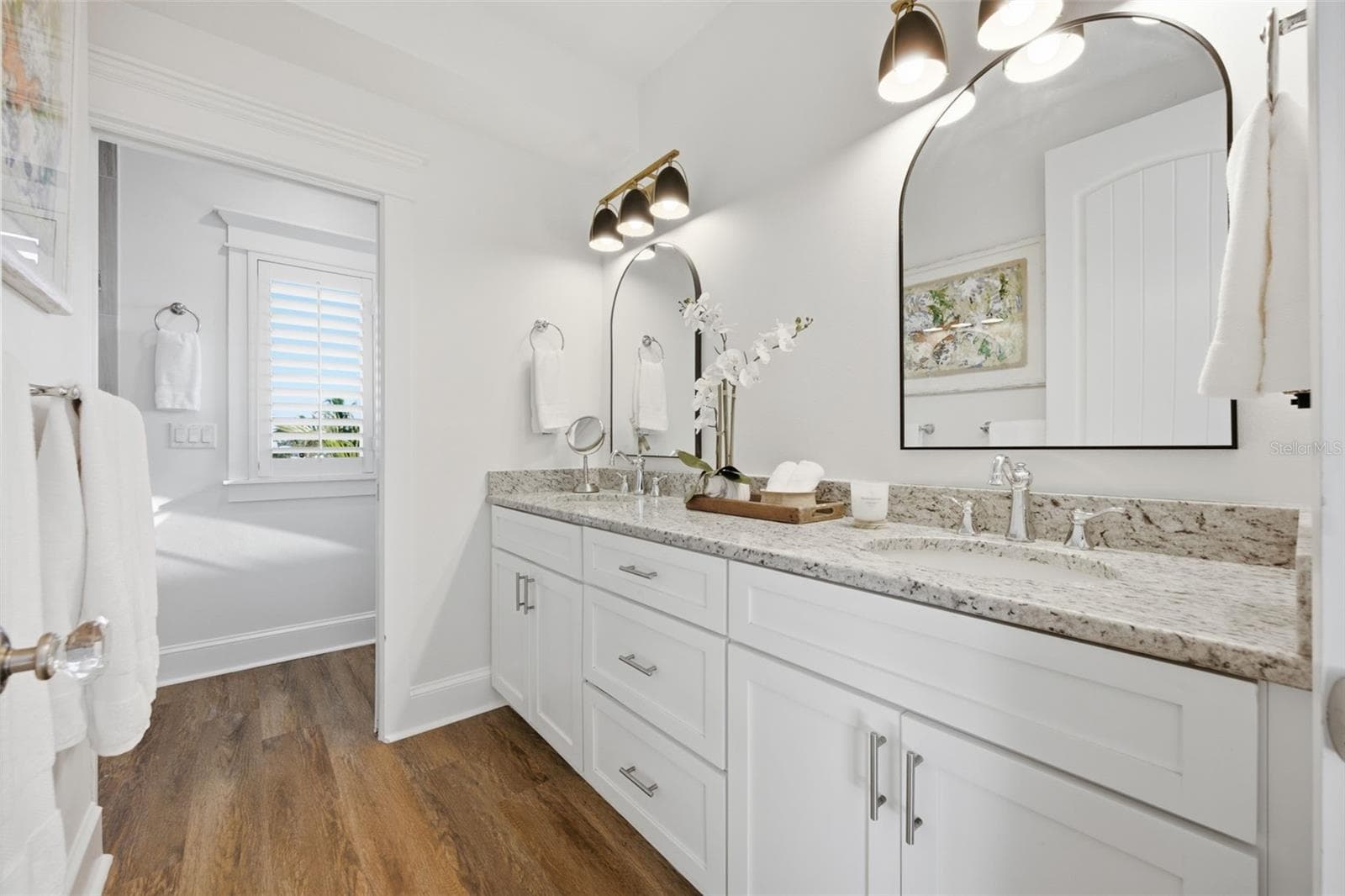 main floor ensuite - 3014 AVENUE E, HOLMES BEACH