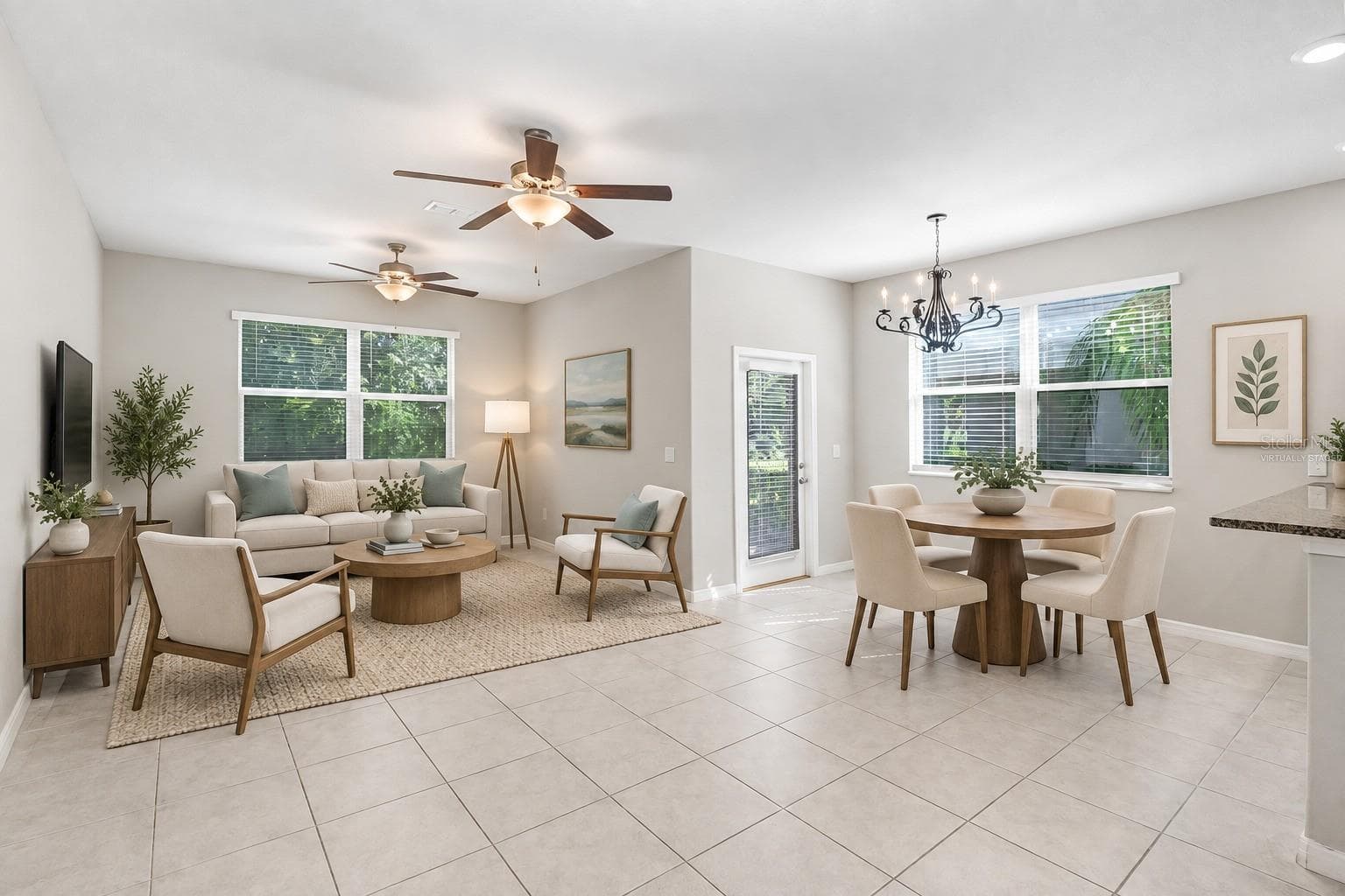 Virtually Staged Large Great Room - 9536 PEMBROOKE PINES DR, SUN CITY CENTER
