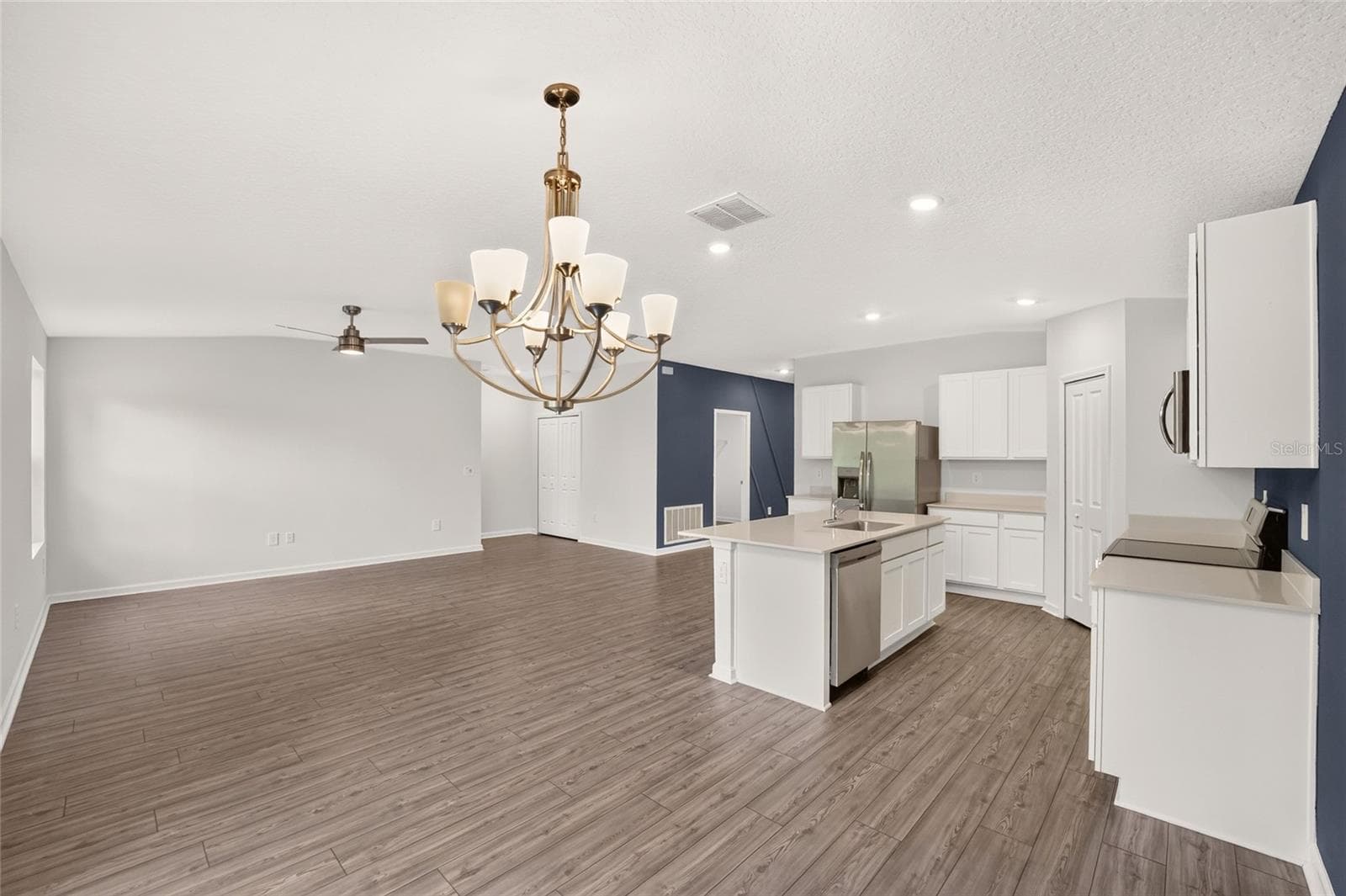 Single Family Residence at 16515 NW 144TH ST, ALACHUA, photo 6 of 36
