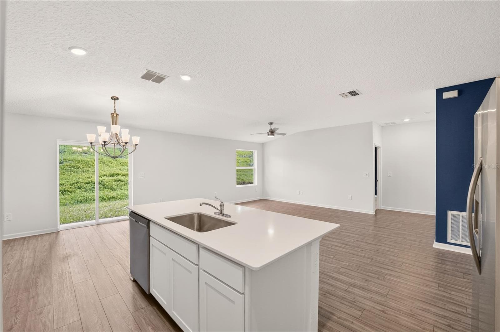 Single Family Residence at 16515 NW 144TH ST, ALACHUA, photo 9 of 36