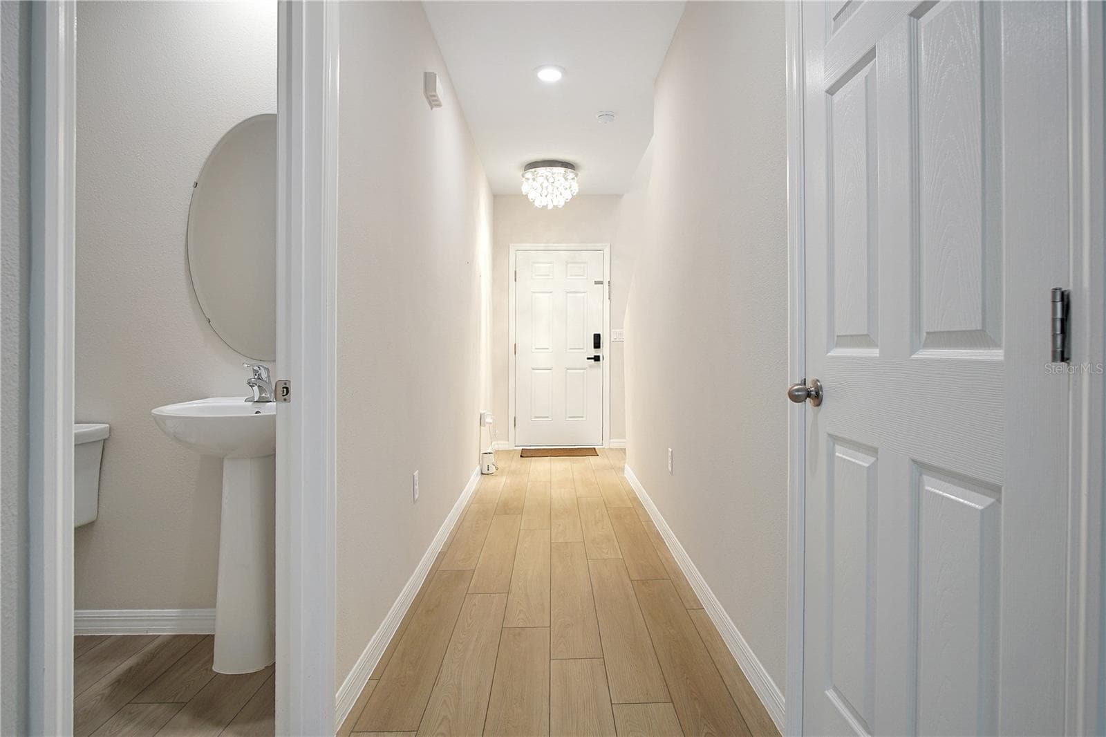 Single Family Residence at 3889 GERANIUM AVE, LAKE HAMILTON, photo 10 of 31