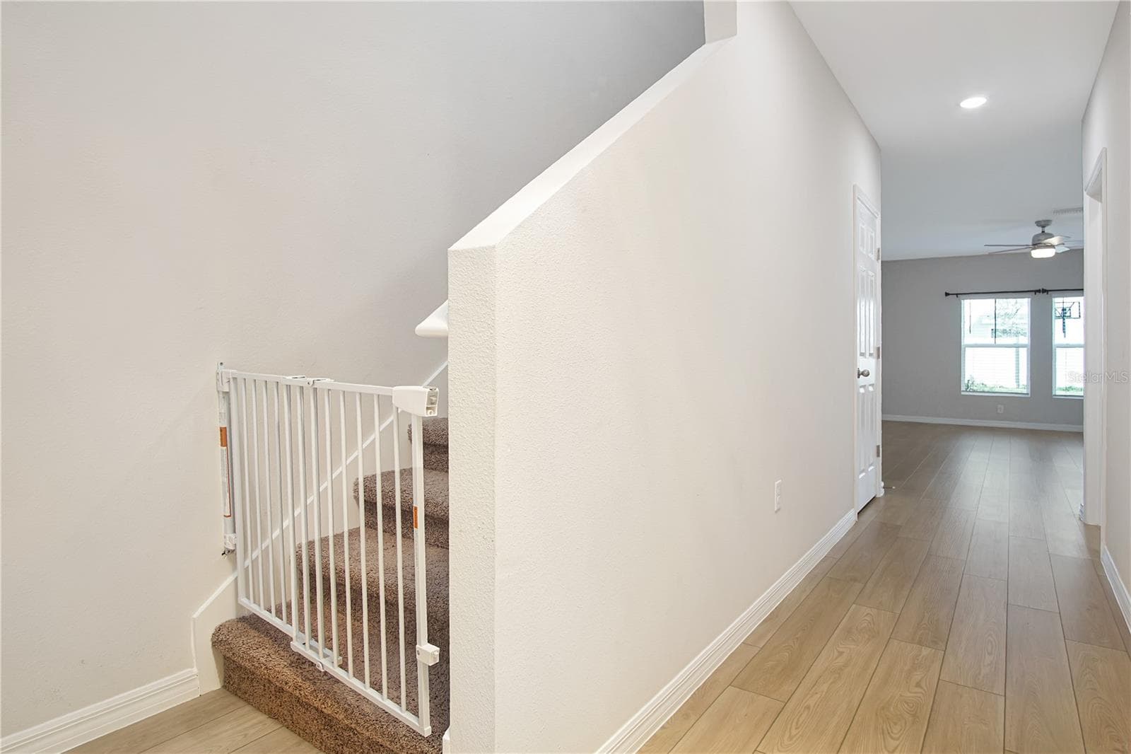Single Family Residence at 3889 GERANIUM AVE, LAKE HAMILTON, photo 12 of 31