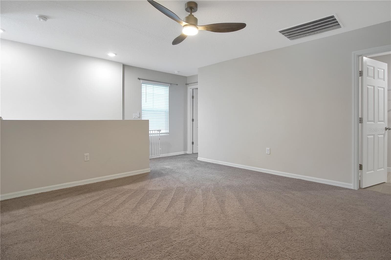 Single Family Residence at 3889 GERANIUM AVE, LAKE HAMILTON, photo 14 of 31