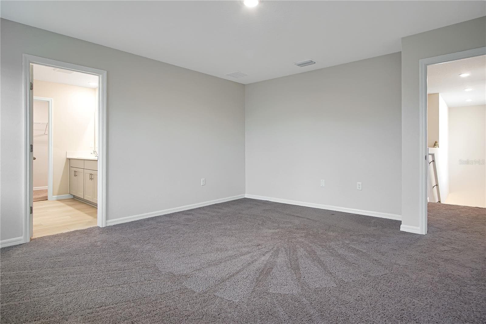 Single Family Residence at 3889 GERANIUM AVE, LAKE HAMILTON, photo 16 of 31