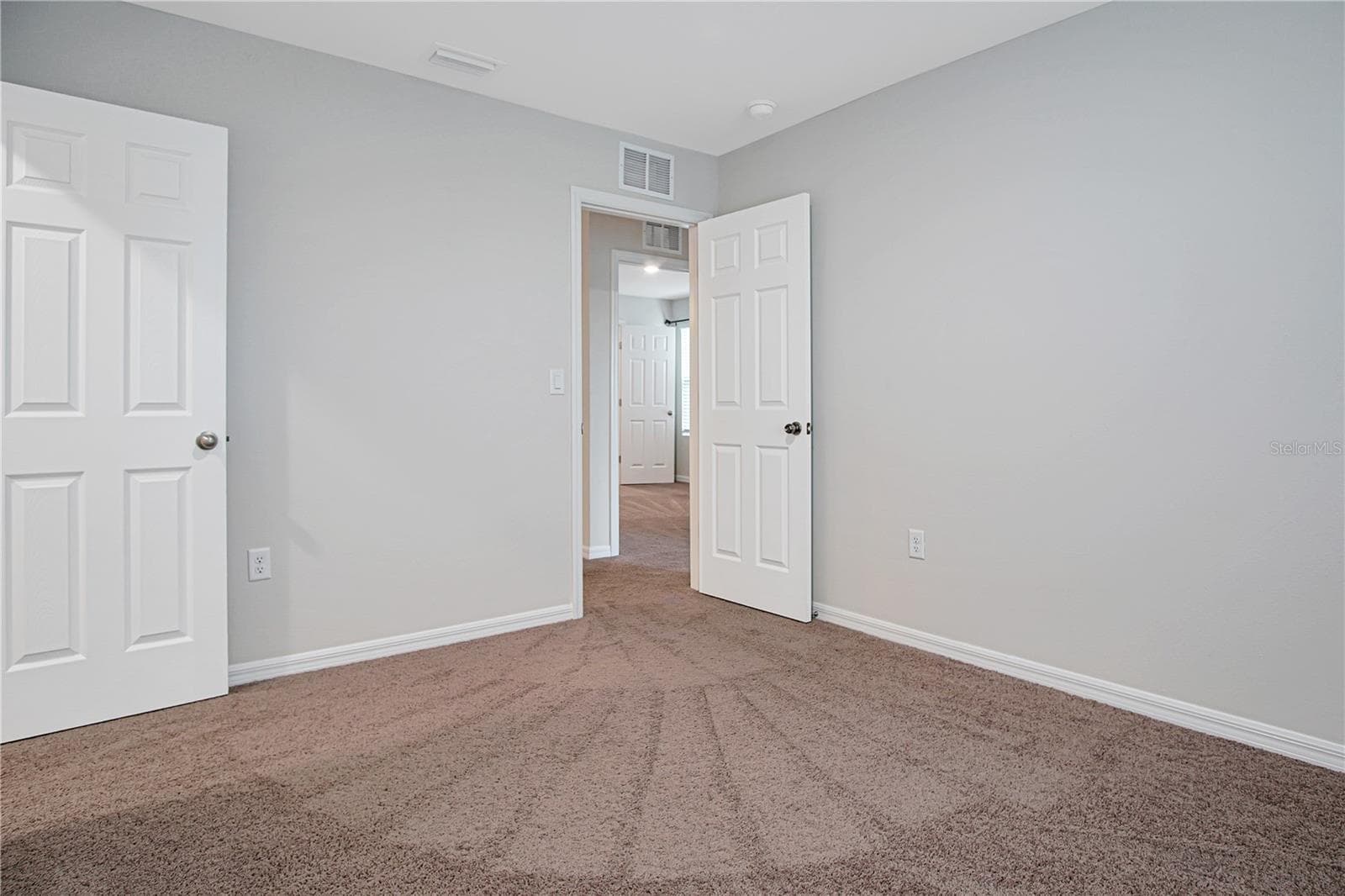 Single Family Residence at 3889 GERANIUM AVE, LAKE HAMILTON, photo 28 of 31