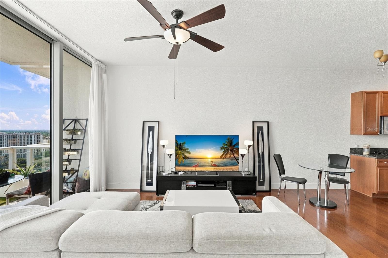 Condominium at 150 E ROBINSON ST #2005, ORLANDO, photo 15 of 40