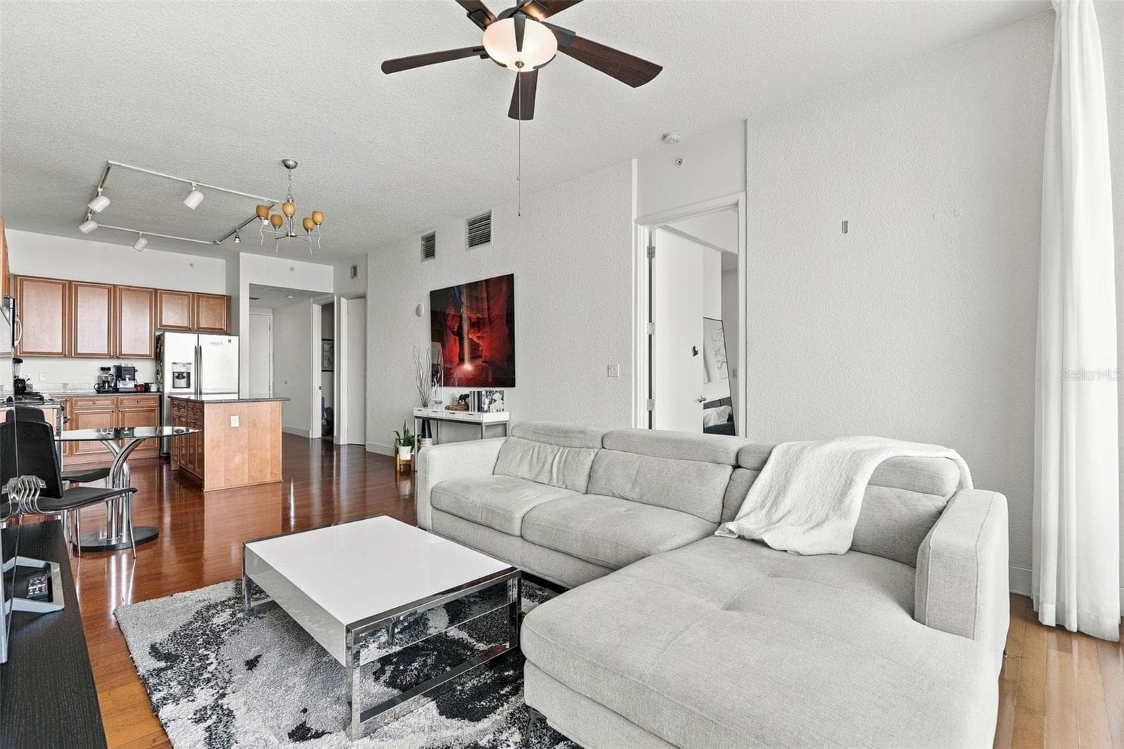 Condominium at 150 E ROBINSON ST #2005, ORLANDO, photo 16 of 40