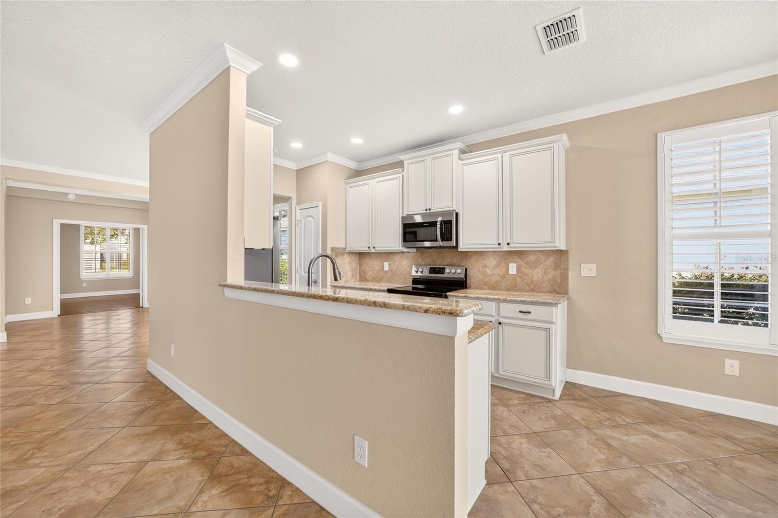 Villa at 9123 SW 70TH LOOP, OCALA, photo 13 of 56