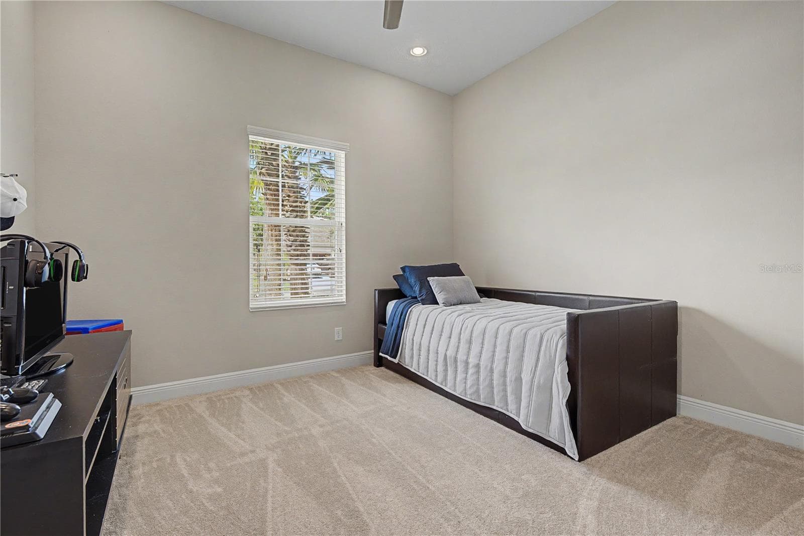 Single Family Residence at 8118 WATER COLOR DR, LAND O LAKES, photo 26 of 60