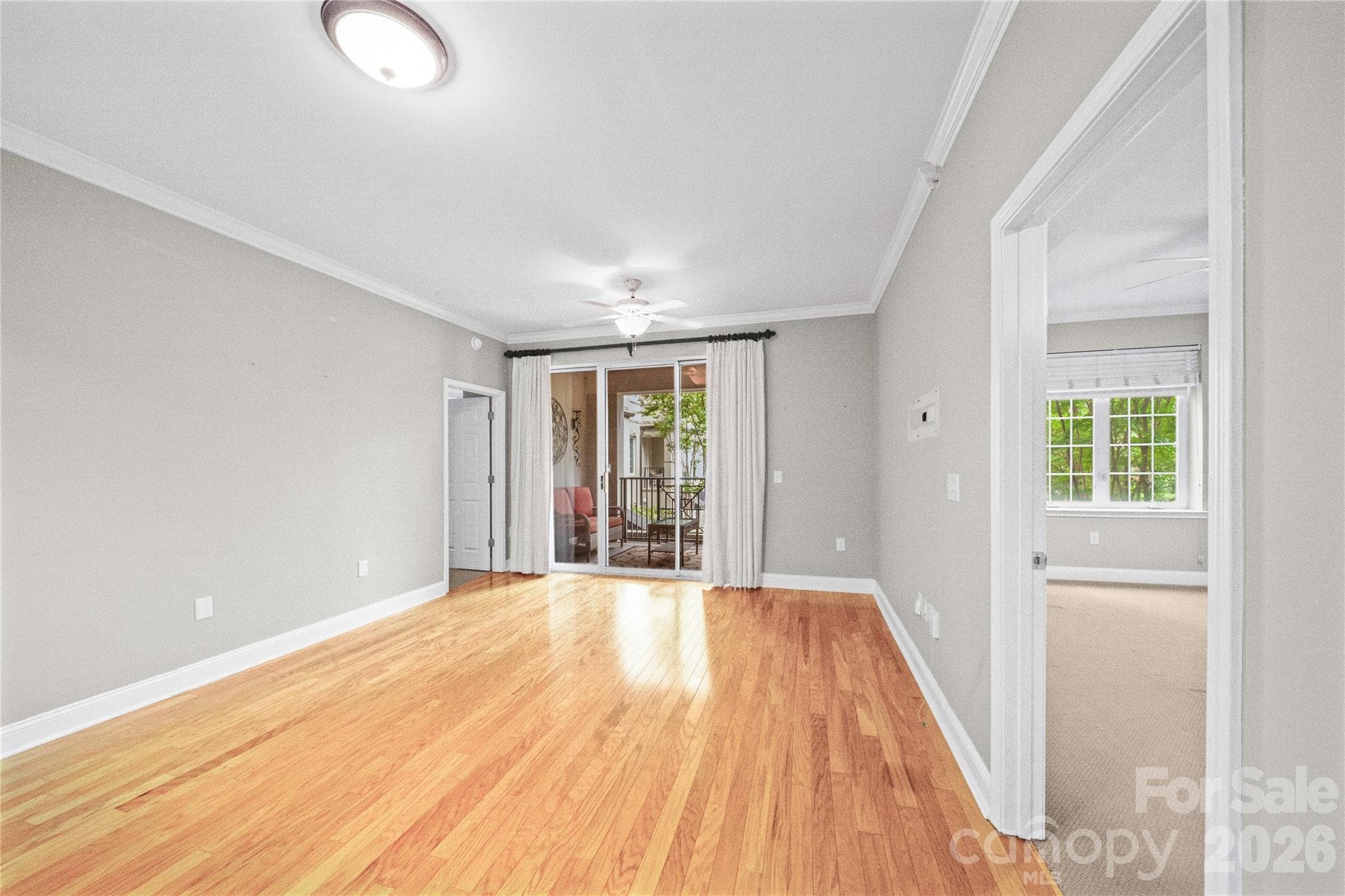Condominium at 300 W 5th Street, Charlotte, photo 13 of 48