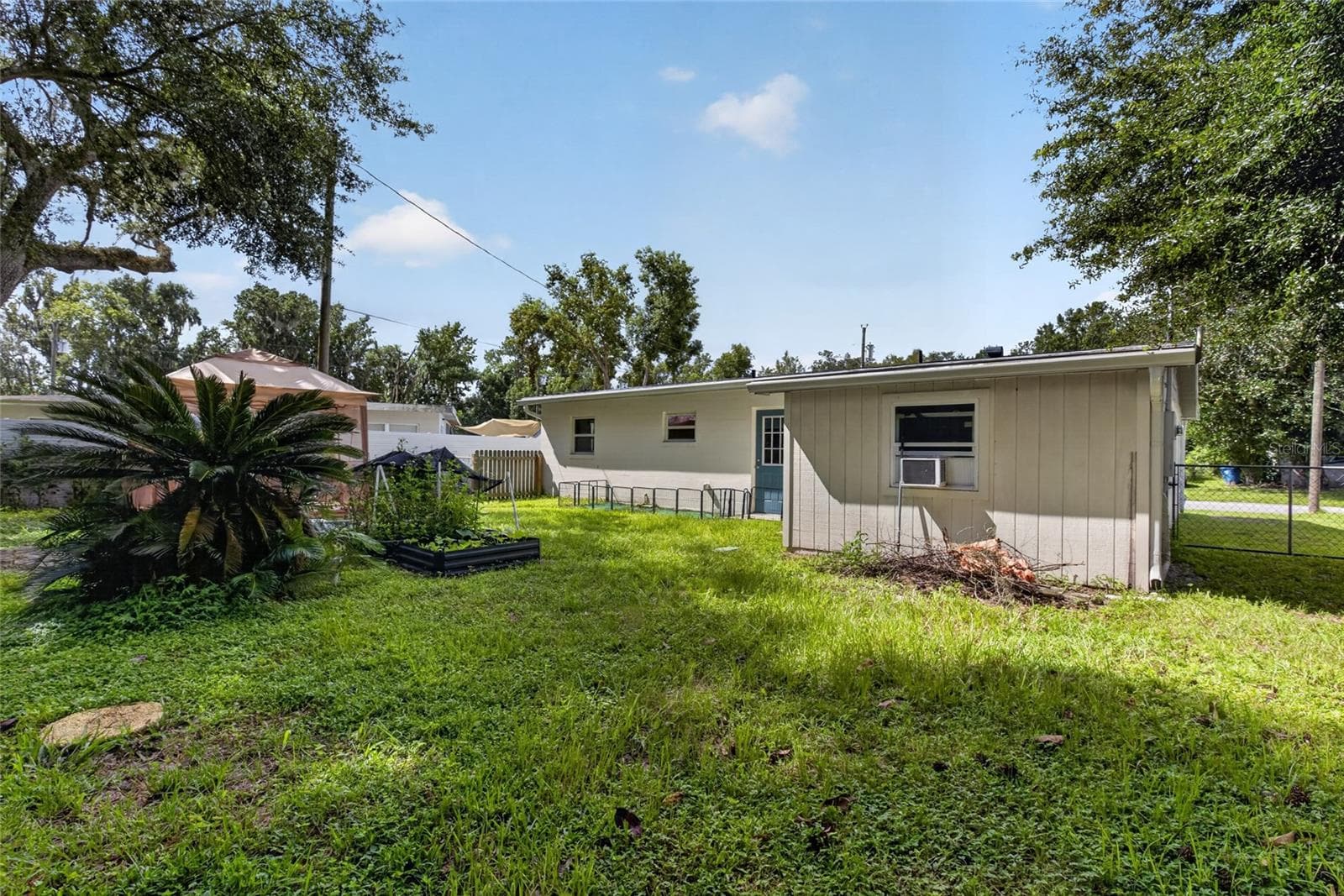 Single Family Residence at 21397 CANAL DR, BROOKSVILLE, photo 18 of 27
