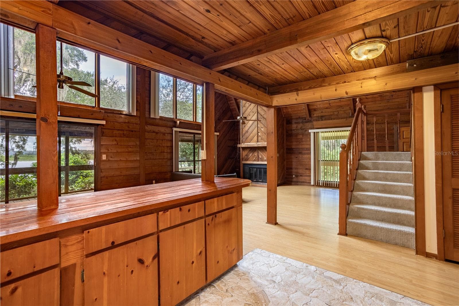Single Family Residence at 122 COWPEN LN, HAWTHORNE, photo 32 of 68