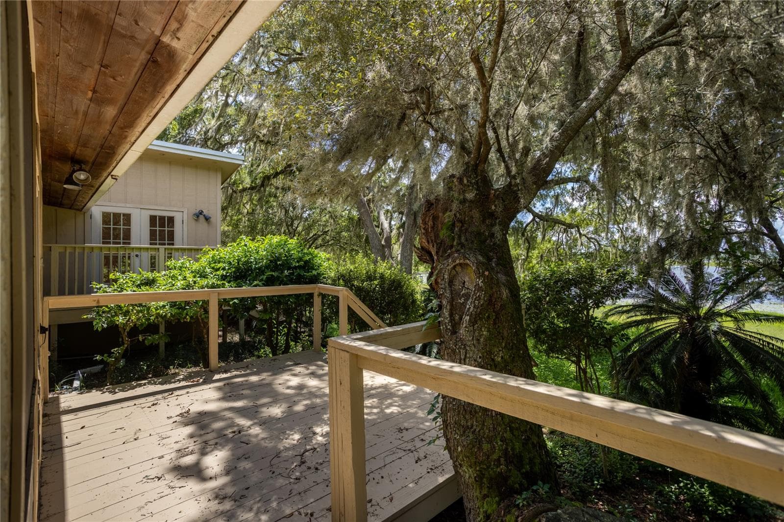 Single Family Residence at 122 COWPEN LN, HAWTHORNE, photo 65 of 68