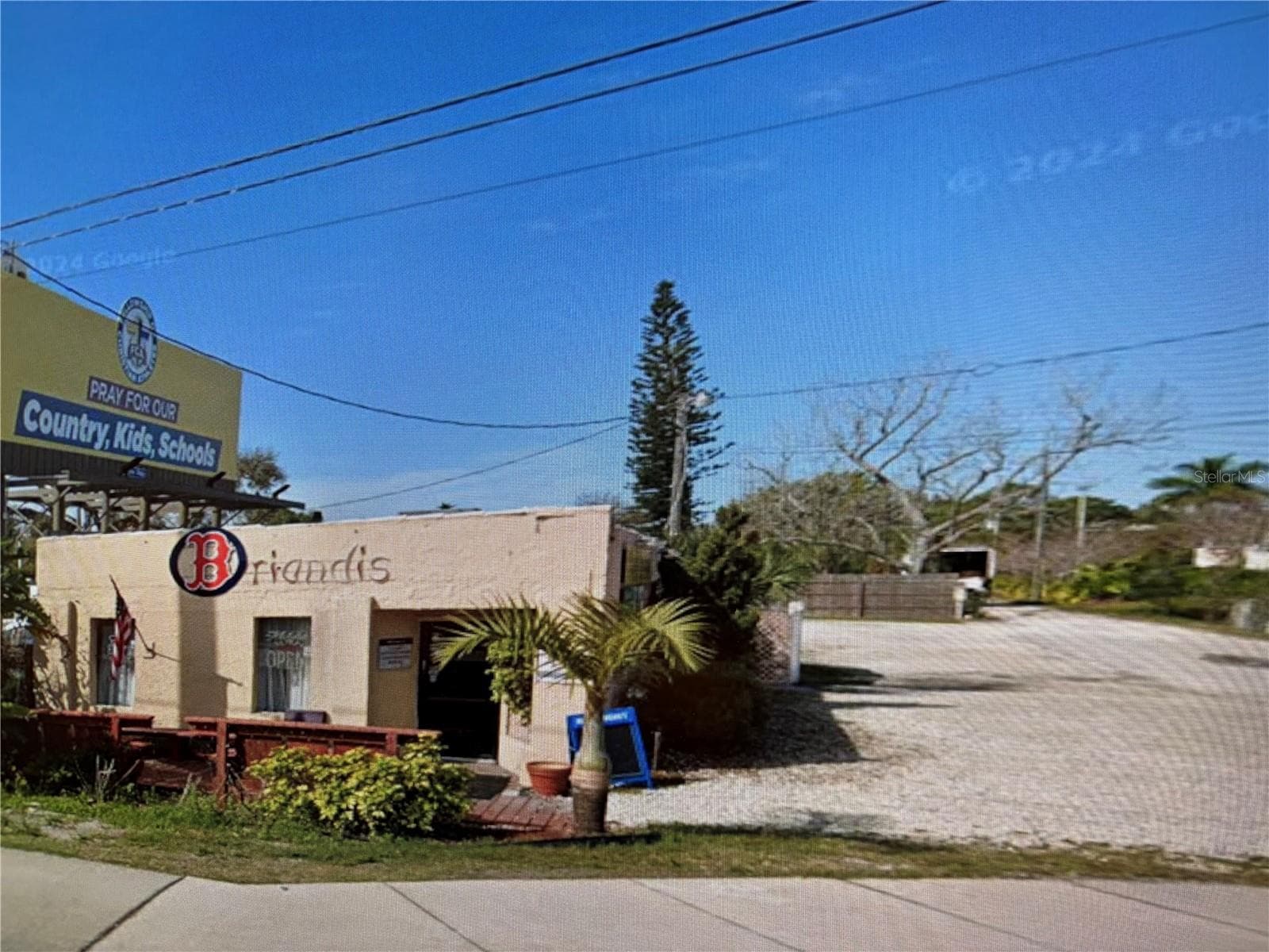 Restaurant at 202 TAMIAMI TRL S, NOKOMIS, photo 2 of 2