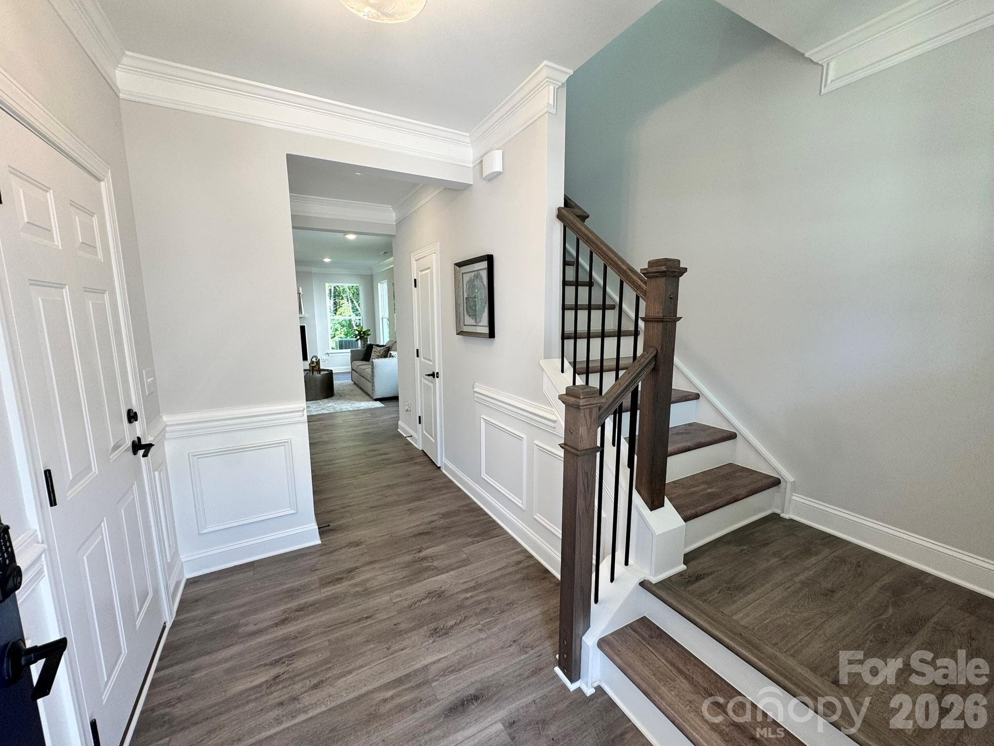 Entryway - Charlotte