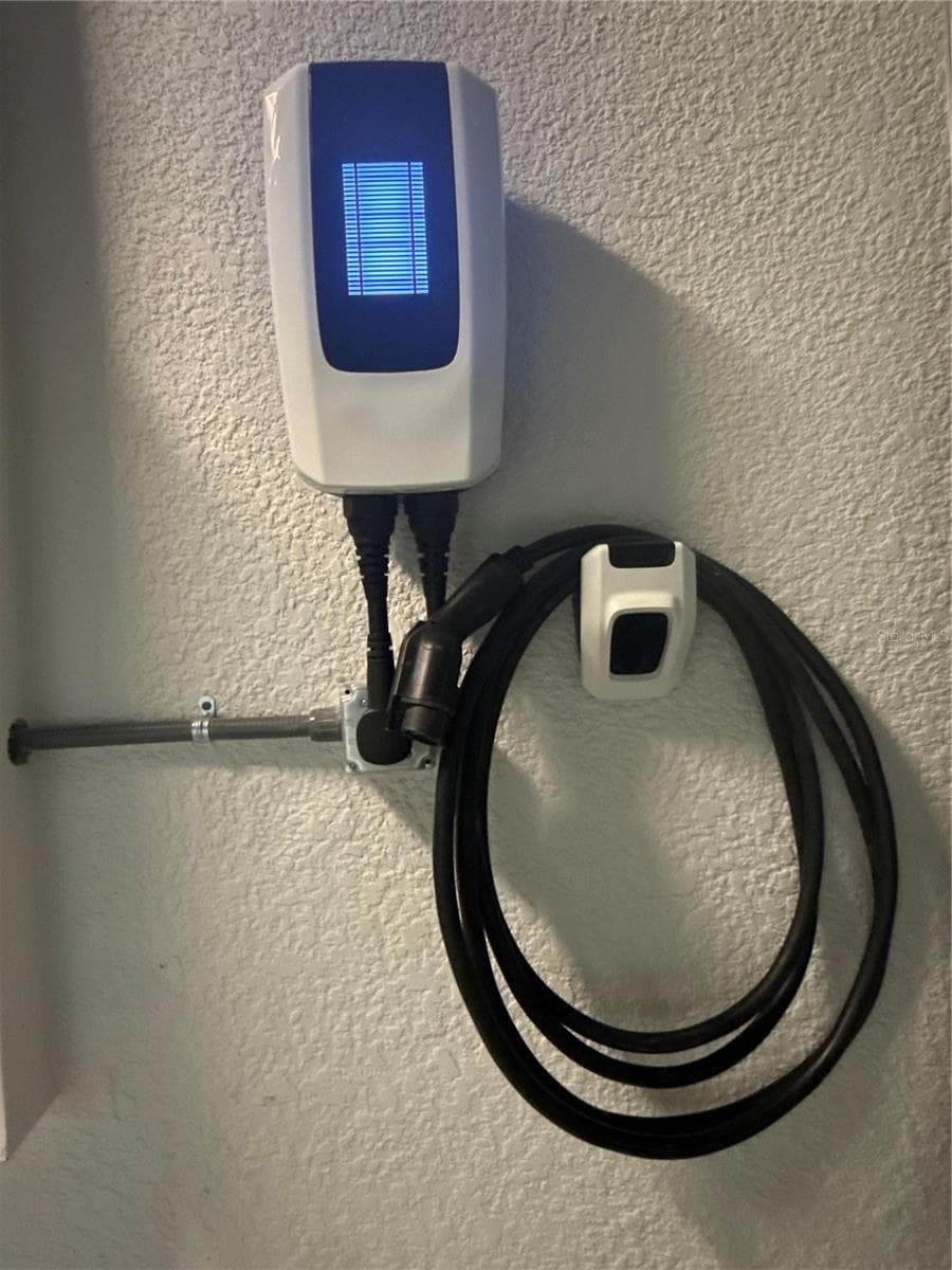 EV charger - 5125 TIDEWATER PRESERVE BLVD, BRADENTON