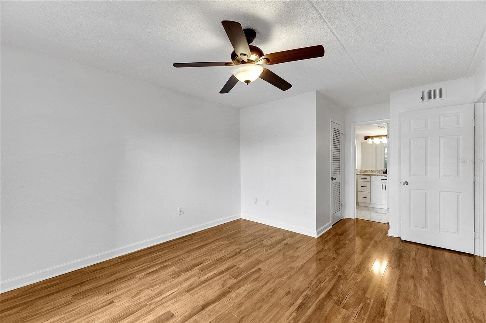 Condominium at 5304 W KENNEDY BLVD #106, TAMPA, photo 19 of 44