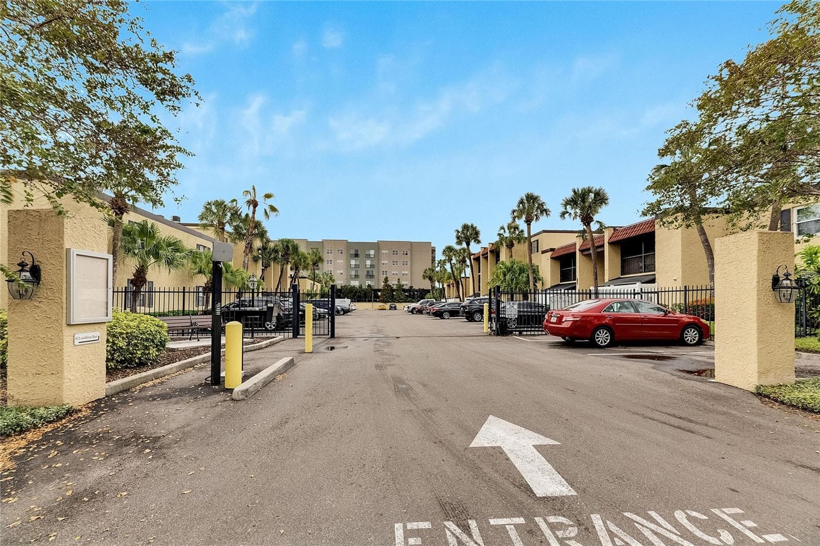 Condominium at 5304 W KENNEDY BLVD #106, TAMPA, photo 41 of 44