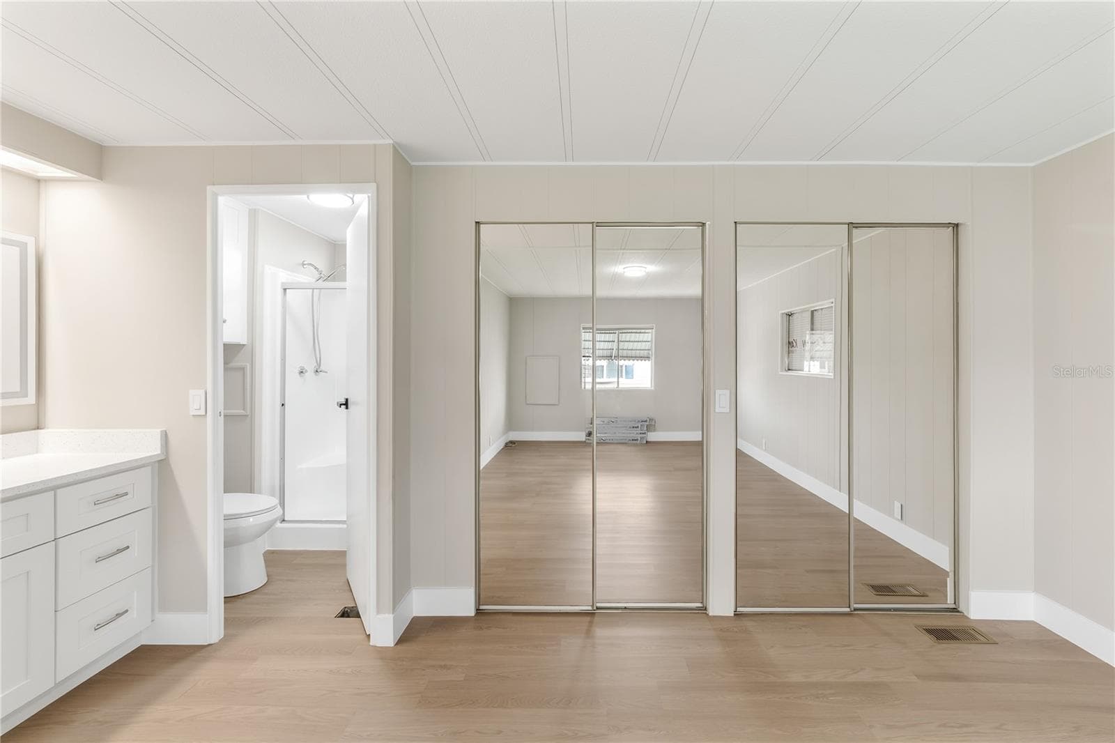 Manufactured Home at 52008 FLORINADA, BOYNTON BEACH, photo 17 of 29