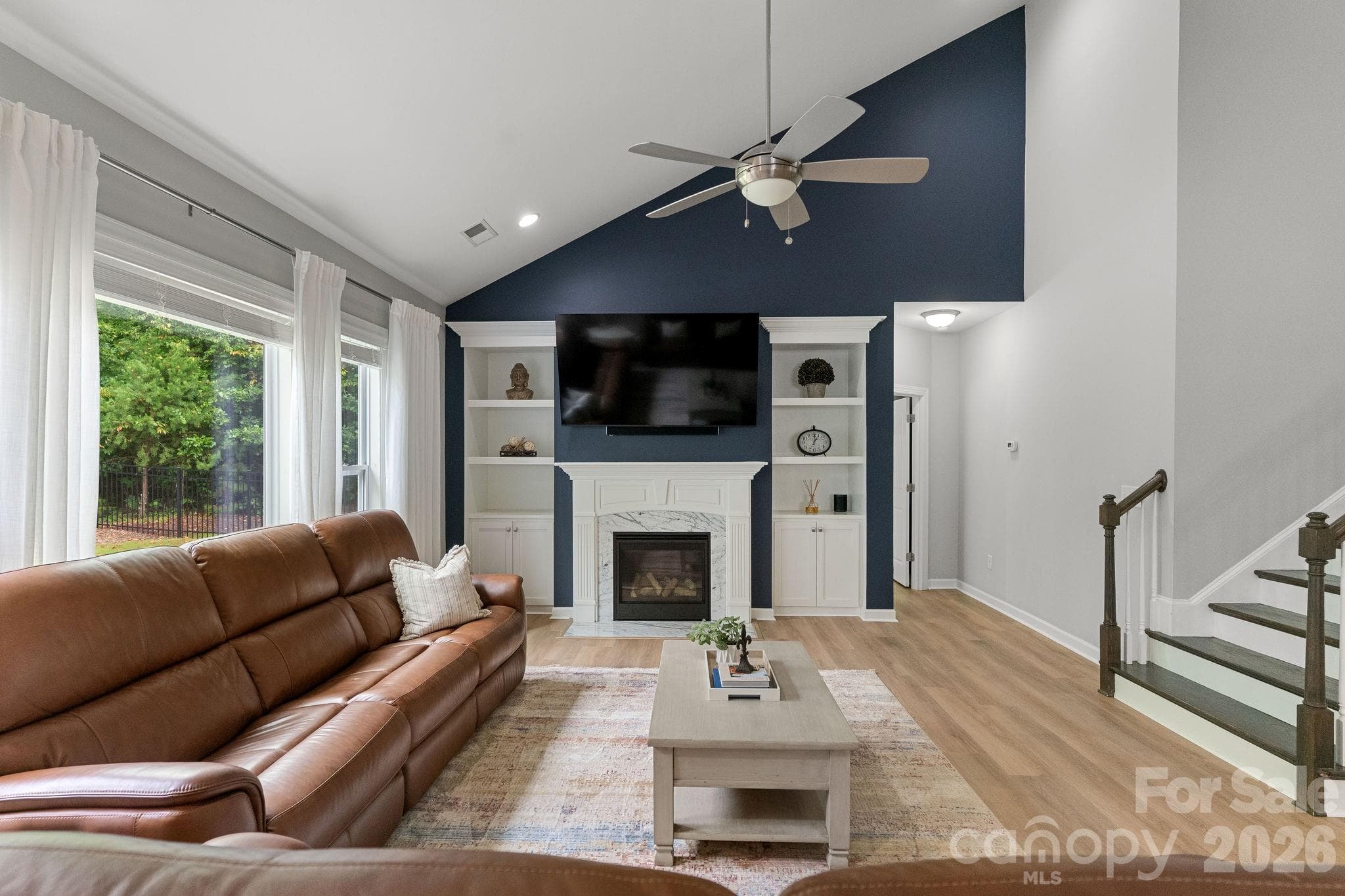 Single Family Residence at 5487 Sapwood Court, Denver, photo 13 of 48
