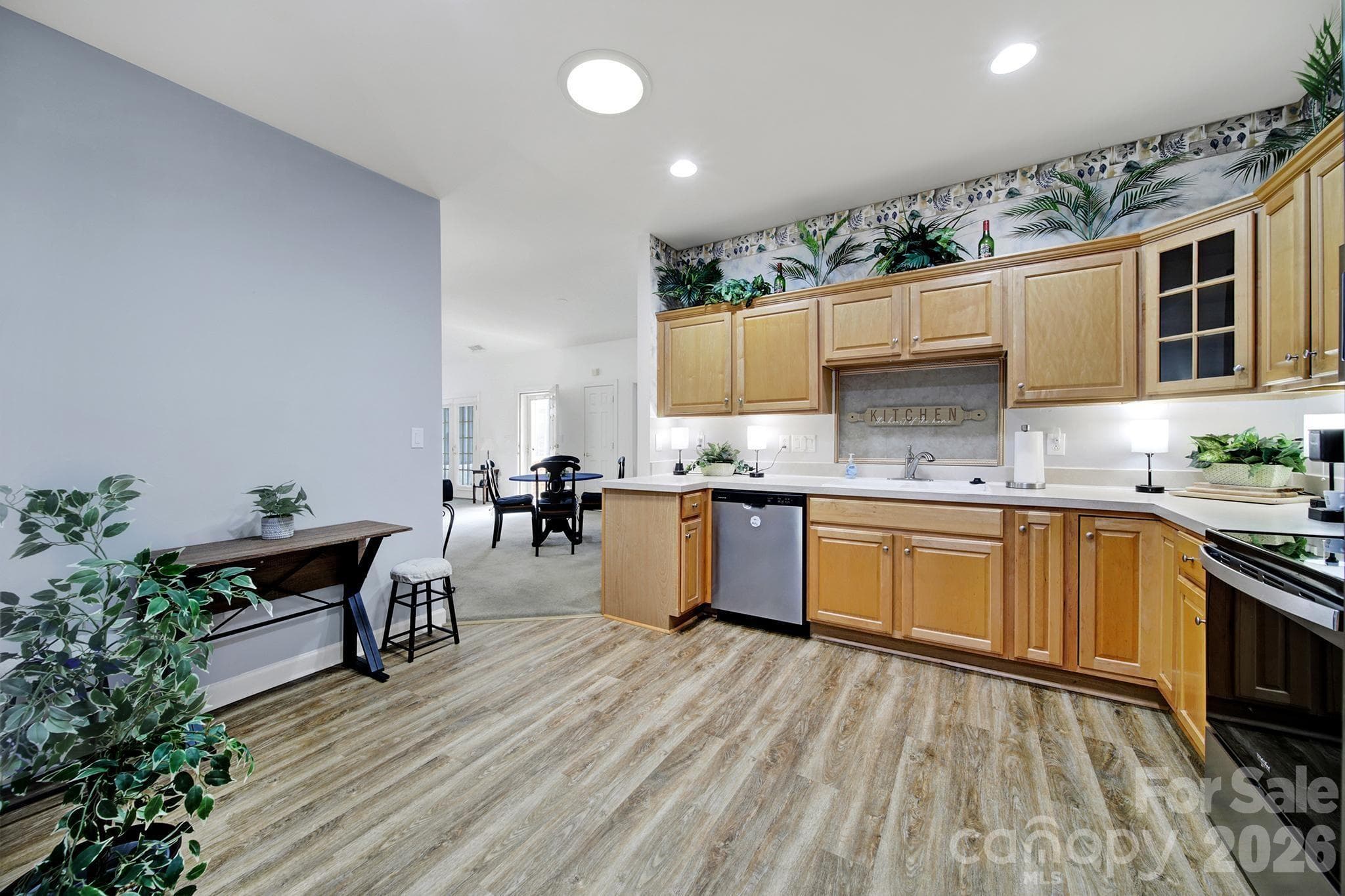 Condominium at 8368 Windsor Ridge Drive, Charlotte, photo 17 of 34