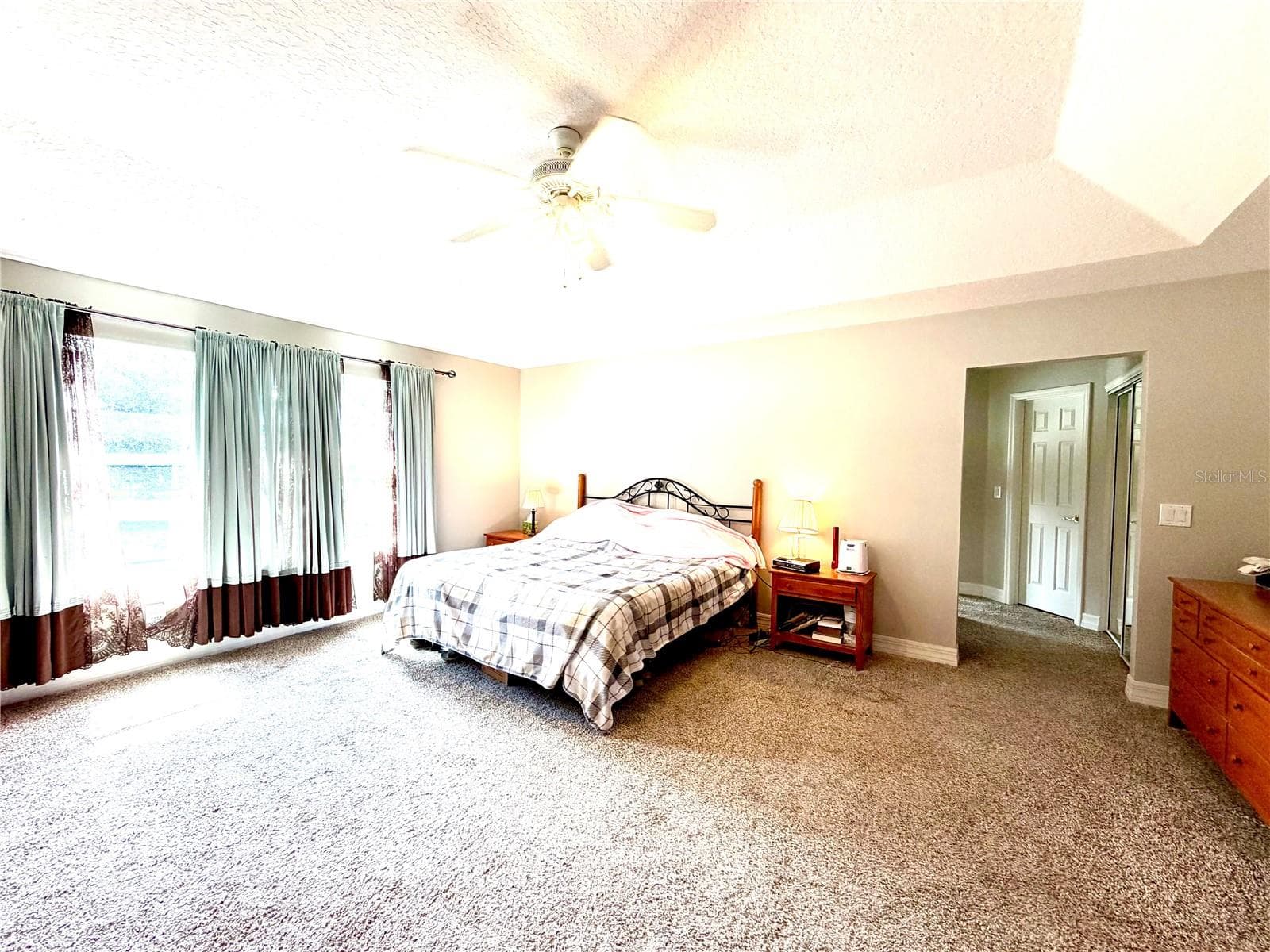 Single Family Residence at 1405 MISTY GLEN LN, CLERMONT, photo 13 of 52