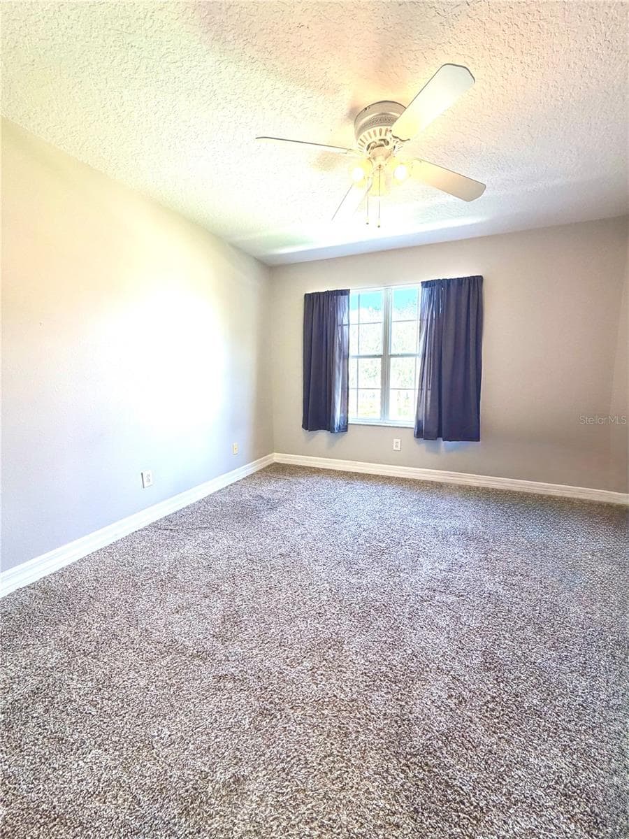 Single Family Residence at 1405 MISTY GLEN LN, CLERMONT, photo 20 of 52
