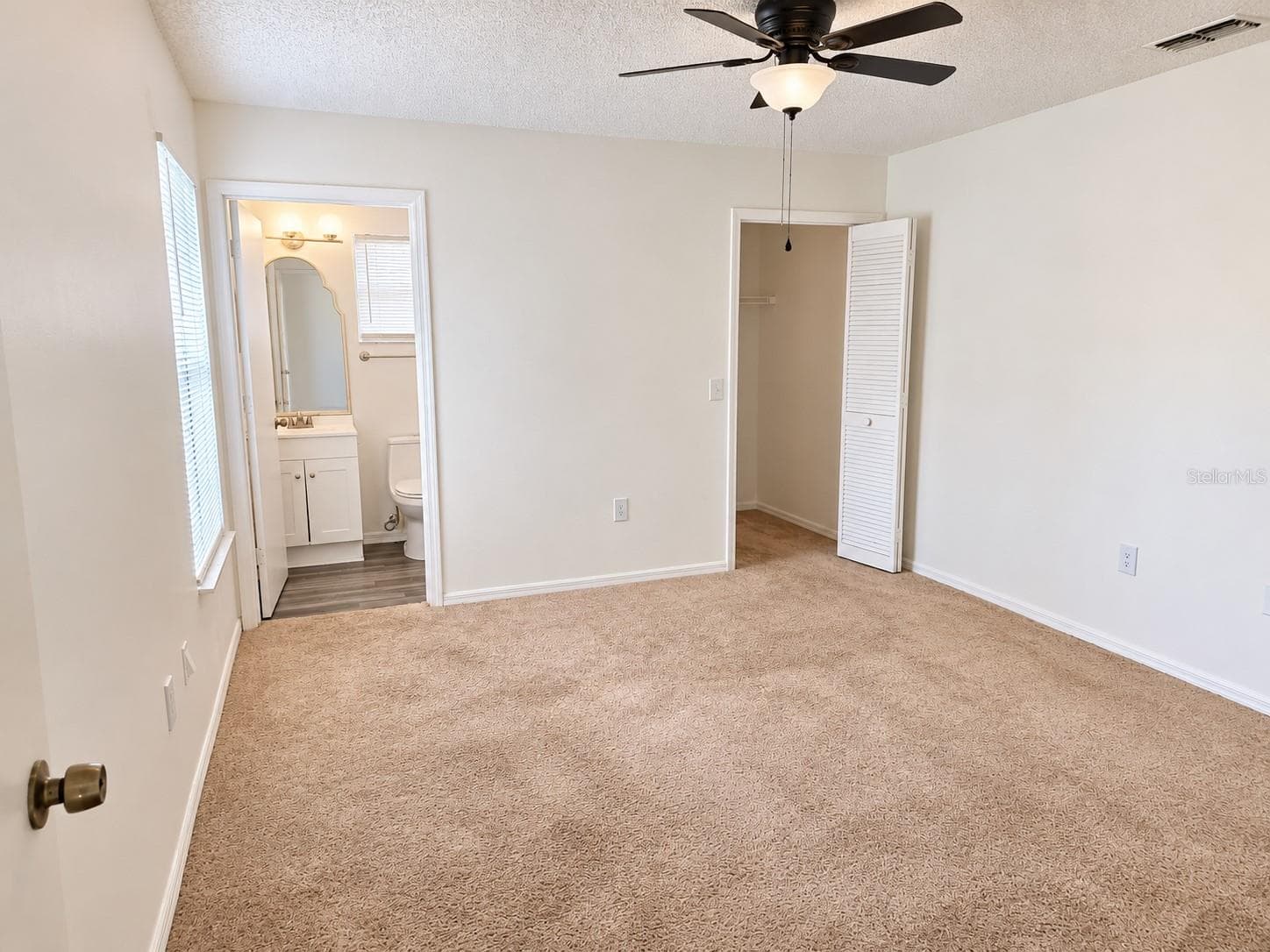Master Suite - 2581 ALBURY AVE, DELTONA