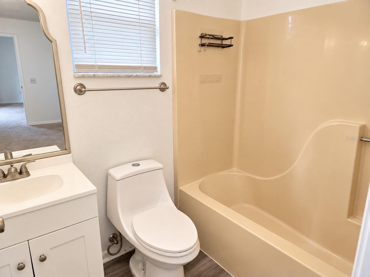 Master Bathroom - 2581 ALBURY AVE, DELTONA
