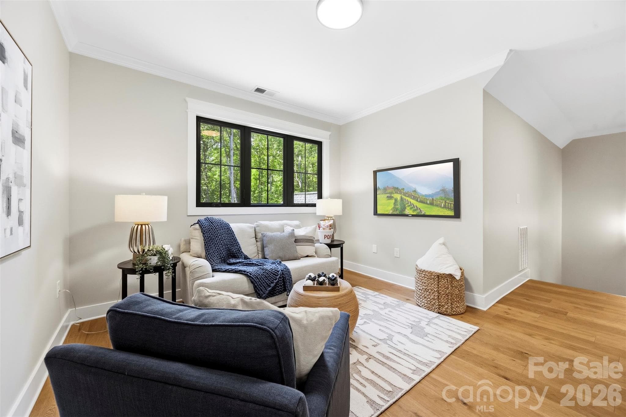 Upper level loft area. - 3515 Capricorn Road, Lancaster