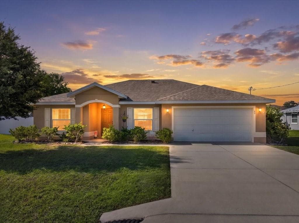 Single Family Residence at 49 FORSYTHE LN, PALM COAST, photo 2 of 36