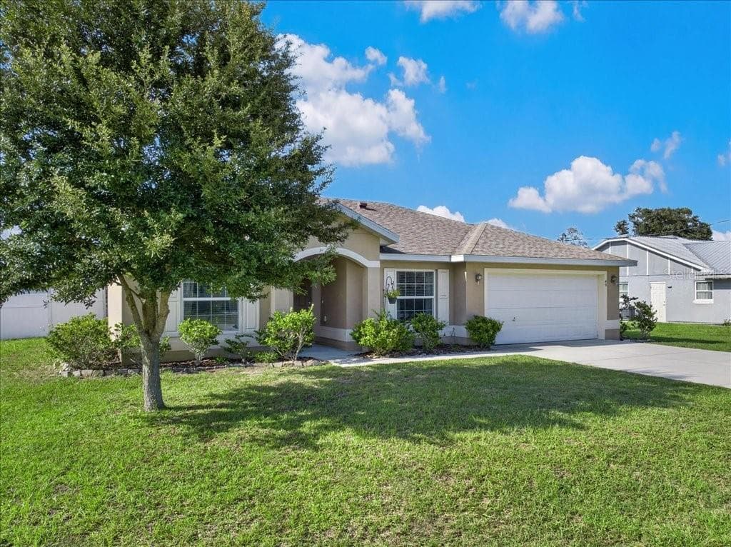 Single Family Residence at 49 FORSYTHE LN, PALM COAST, photo 3 of 36