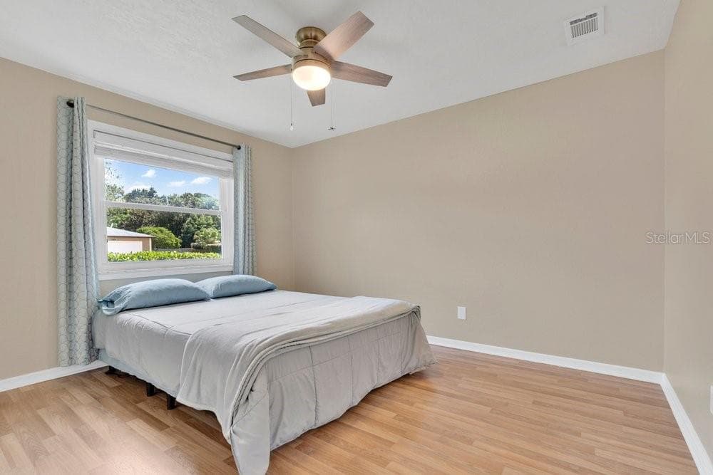 Guest Bedroom - 3742 SUTTERS MILL CIR, CASSELBERRY