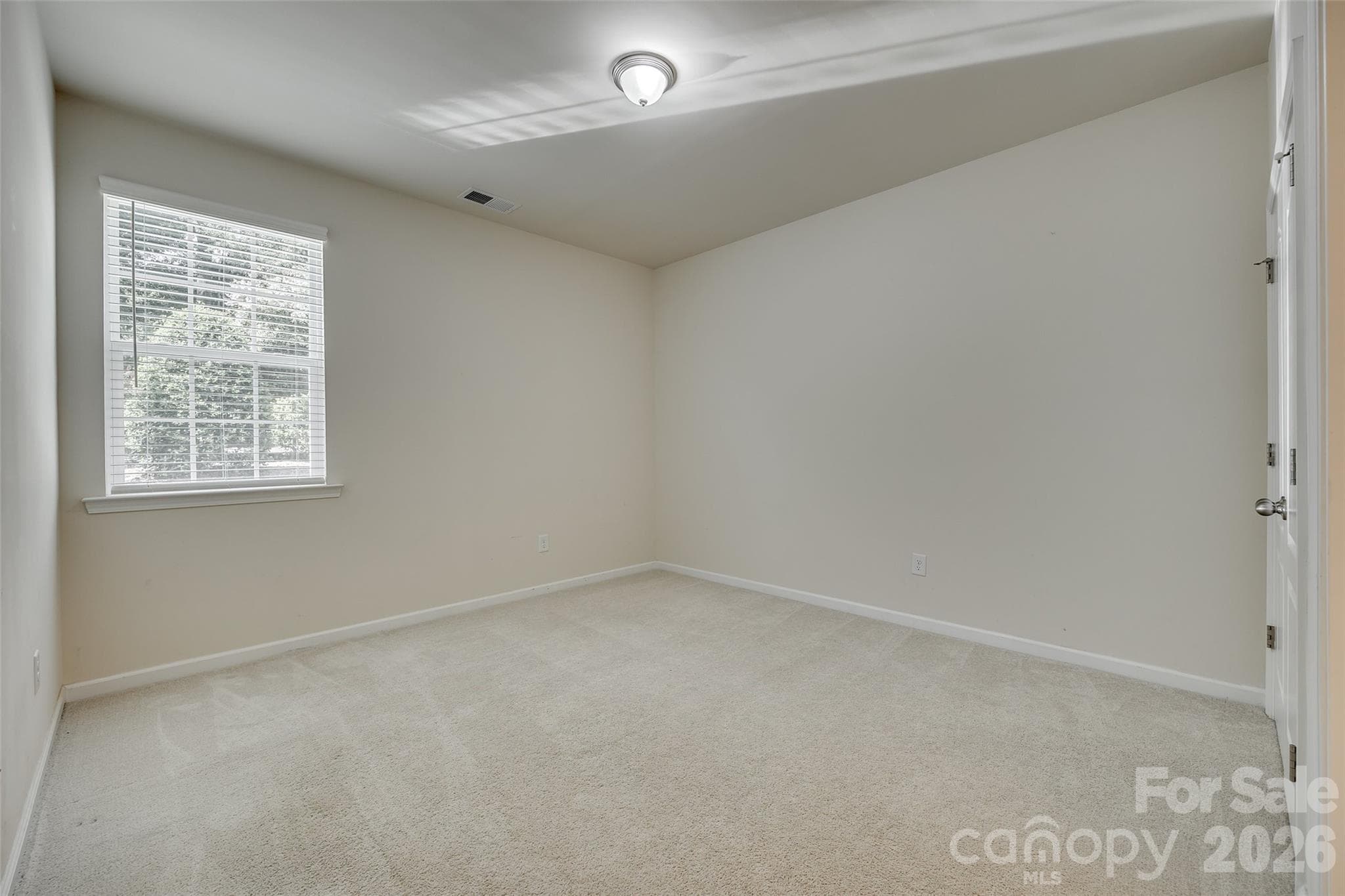 Single Family Residence at 910 Ashton Oak Court, Fort Mill, photo 22 of 48