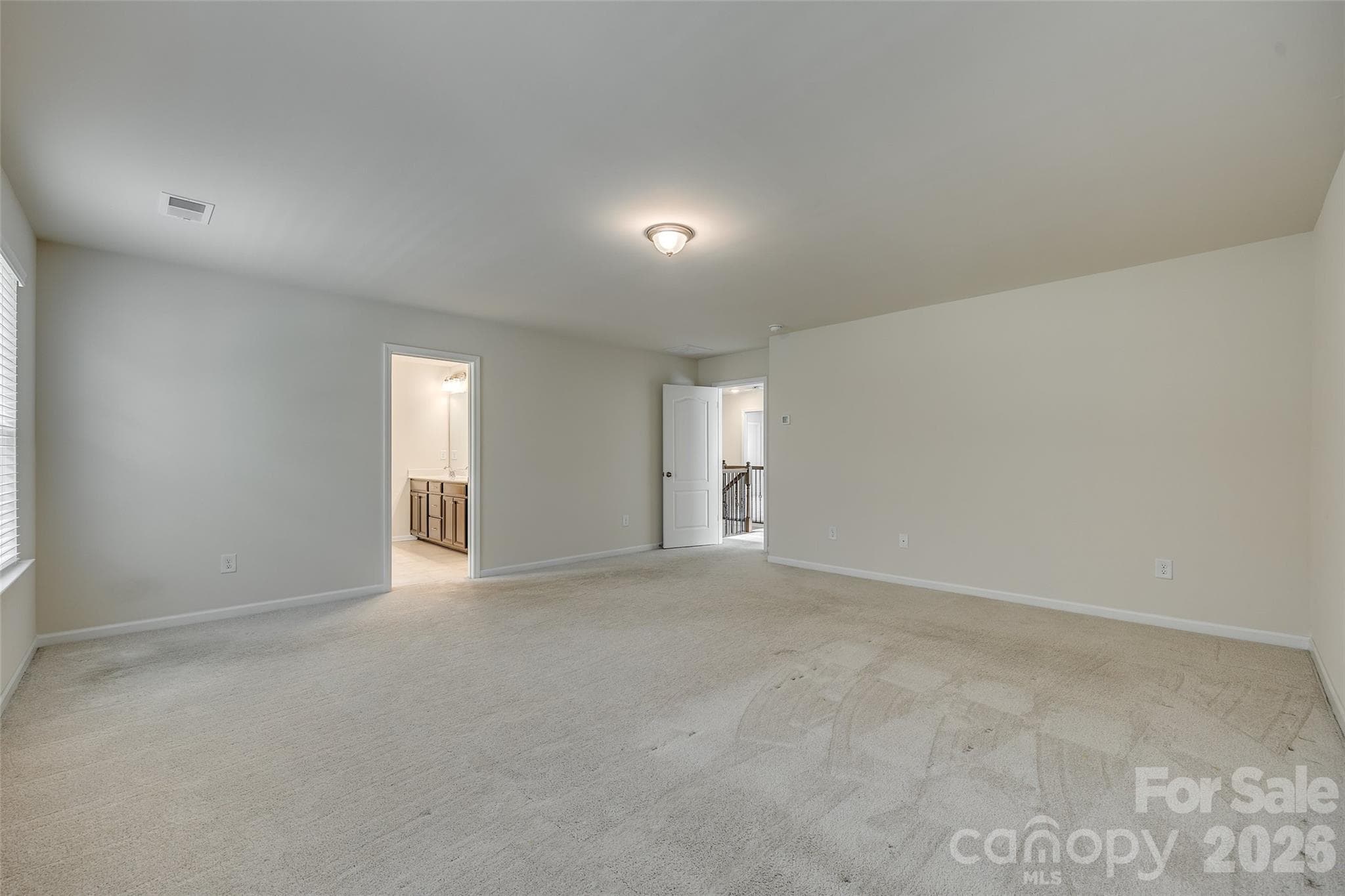 Single Family Residence at 910 Ashton Oak Court, Fort Mill, photo 33 of 48