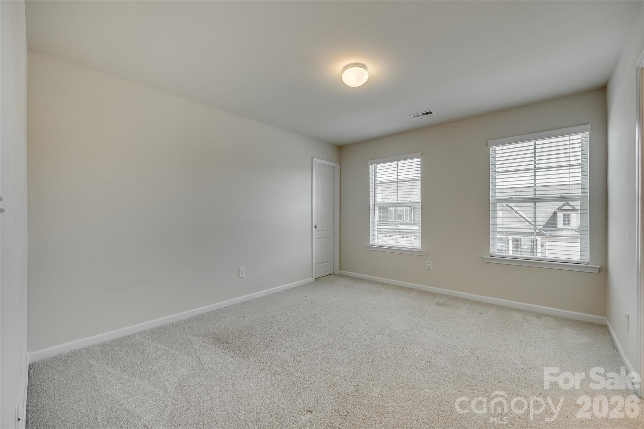 Single Family Residence at 910 Ashton Oak Court, Fort Mill, photo 41 of 48