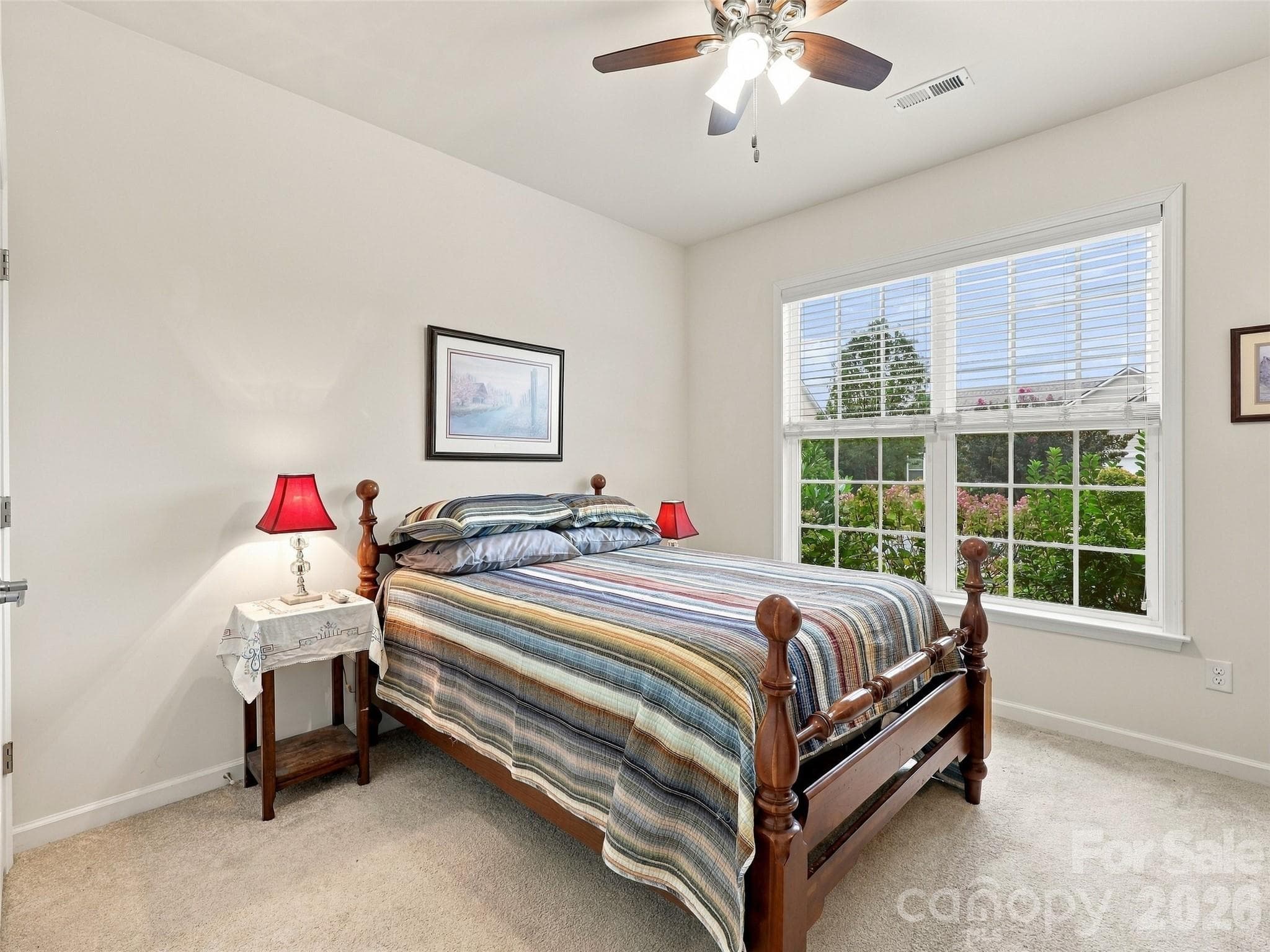 Single Family Residence at 78 Brookstone Court, Hendersonville, photo 14 of 48