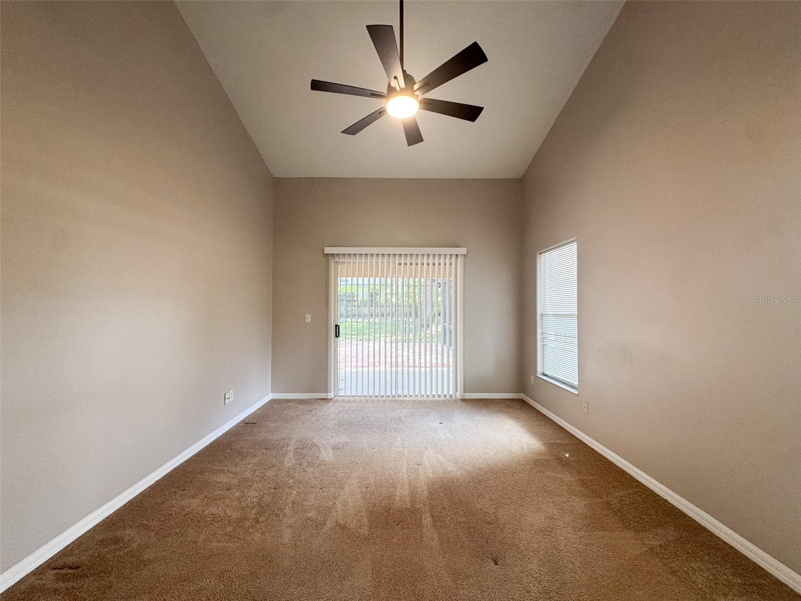 Single Family Residence at 14706 PEPPERMILL TRL, CLERMONT, photo 6 of 32