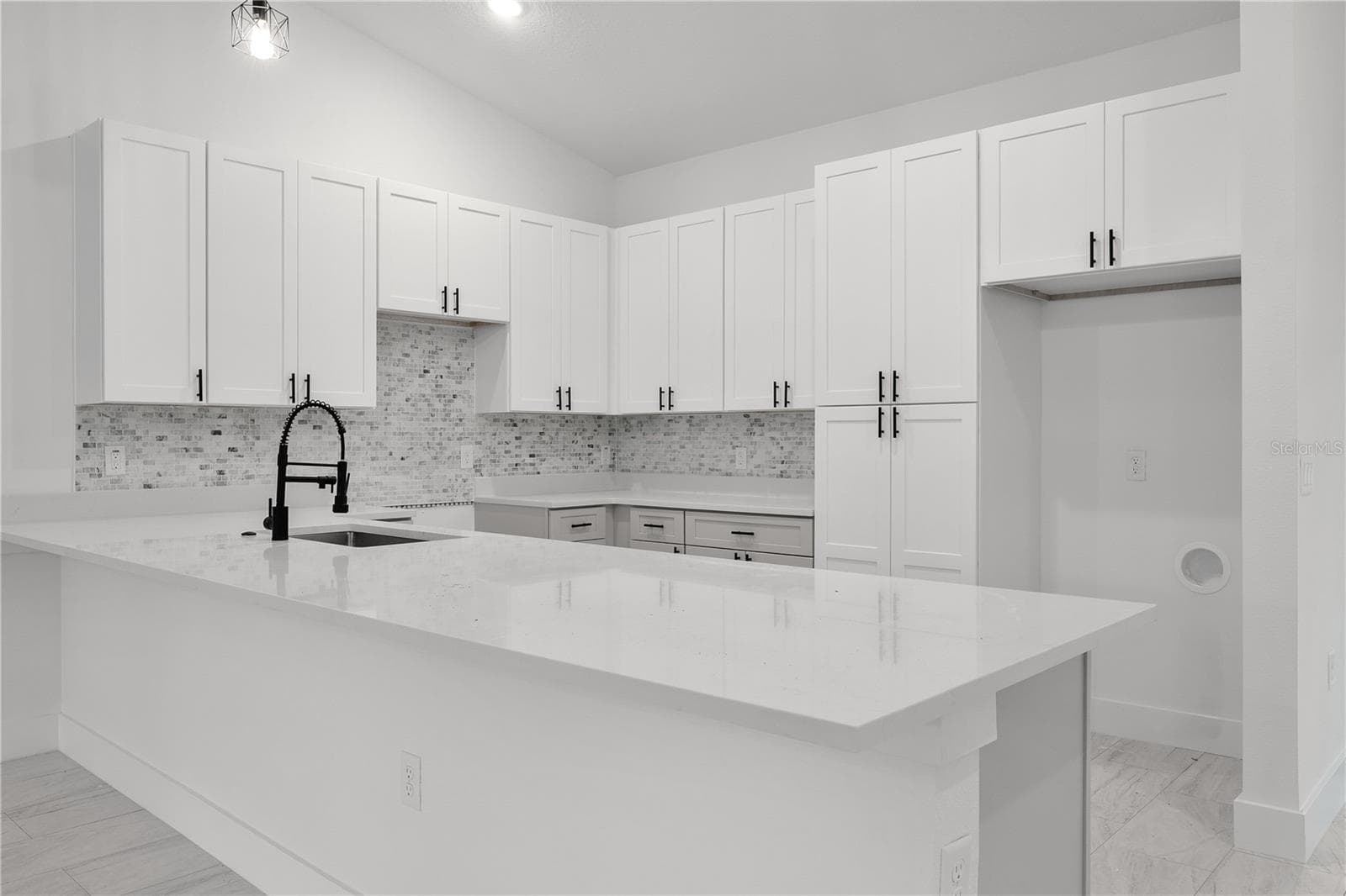 Single Family Residence at 1115 W CARY DR, CITRUS SPRINGS, photo 11 of 35