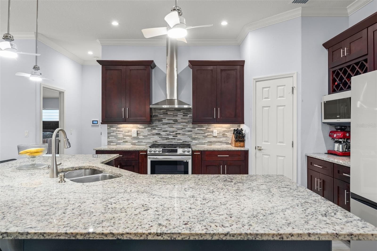 Single Family Residence at 18826 REYNOLDS PKWY, ORLANDO, photo 15 of 59