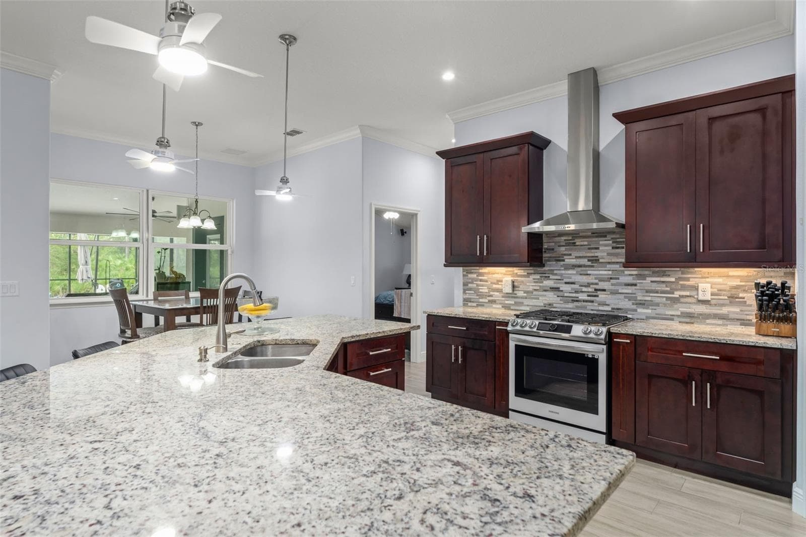 Single Family Residence at 18826 REYNOLDS PKWY, ORLANDO, photo 16 of 59