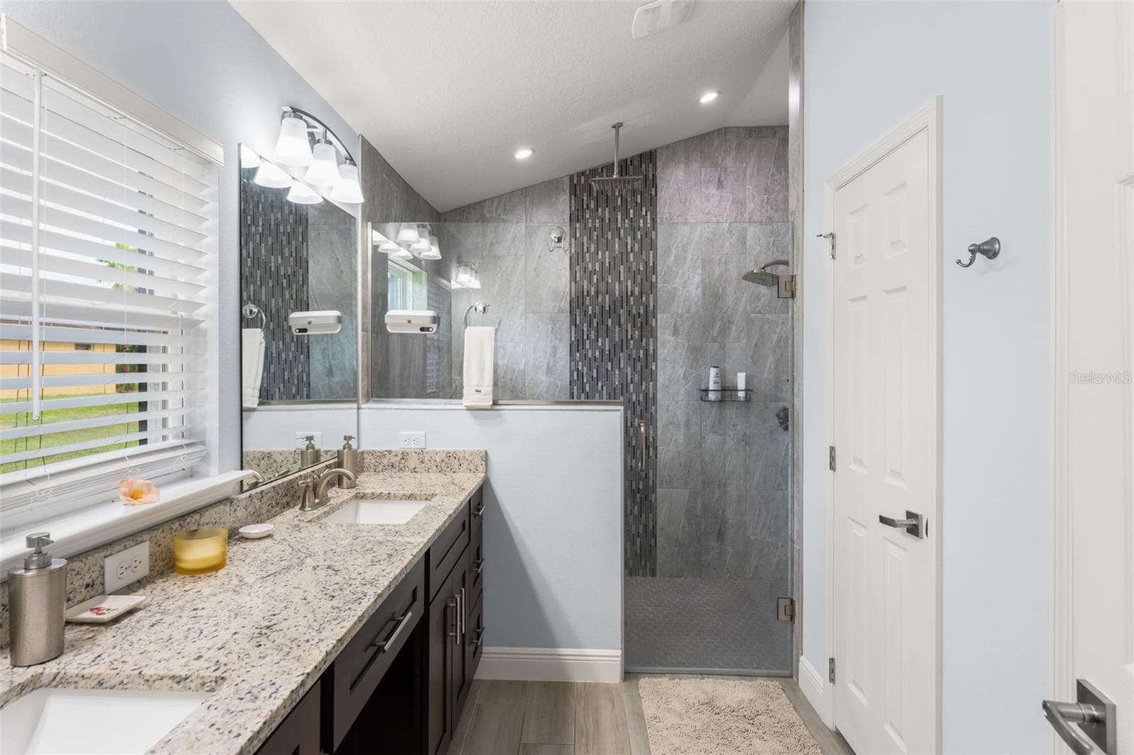 Single Family Residence at 18826 REYNOLDS PKWY, ORLANDO, photo 28 of 59