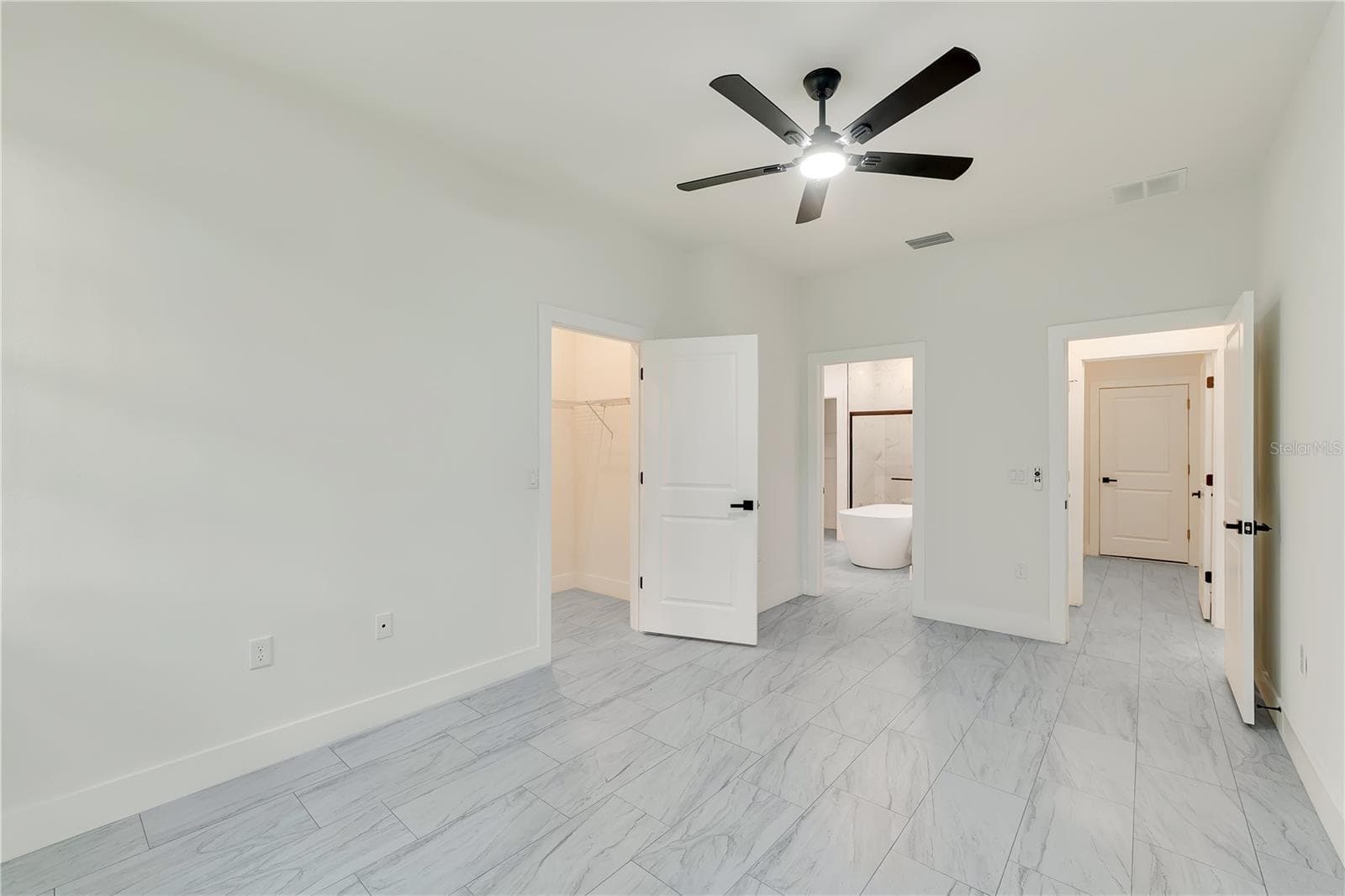 Single Family Residence at 1097 W CARY DR, CITRUS SPRINGS, photo 13 of 34