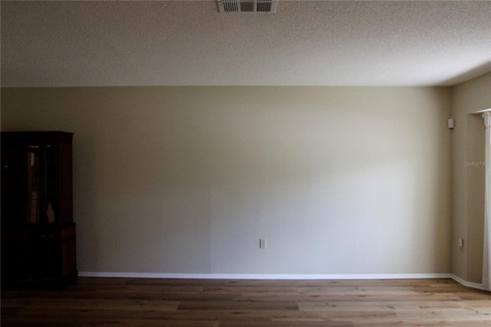 Single Family Residence at 10749 FALLEN LEAF LN, PORT RICHEY, photo 7 of 70