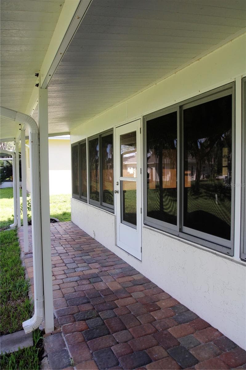 Single Family Residence at 10749 FALLEN LEAF LN, PORT RICHEY, photo 25 of 70