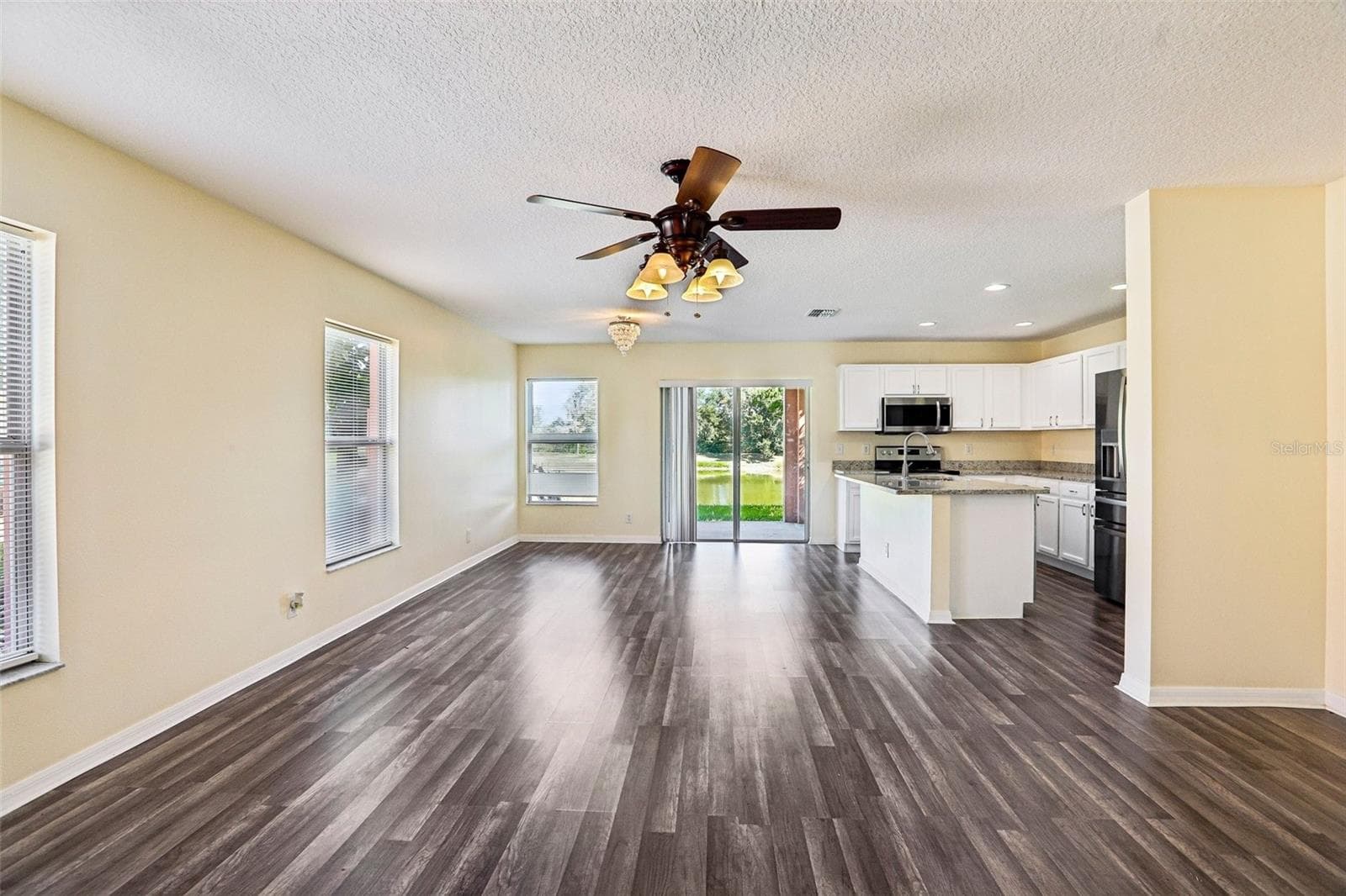 Townhouse at 2520 COLONY REED LN, CLEARWATER, photo 5 of 27