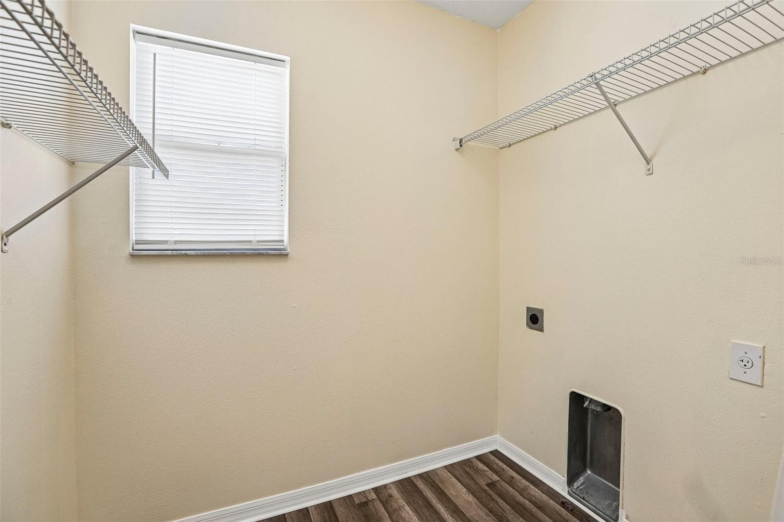 Townhouse at 2520 COLONY REED LN, CLEARWATER, photo 14 of 27