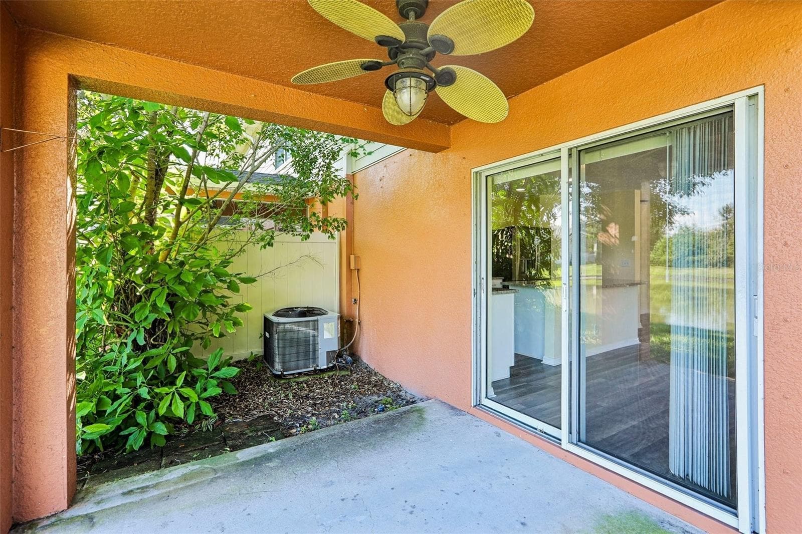 Townhouse at 2520 COLONY REED LN, CLEARWATER, photo 19 of 27