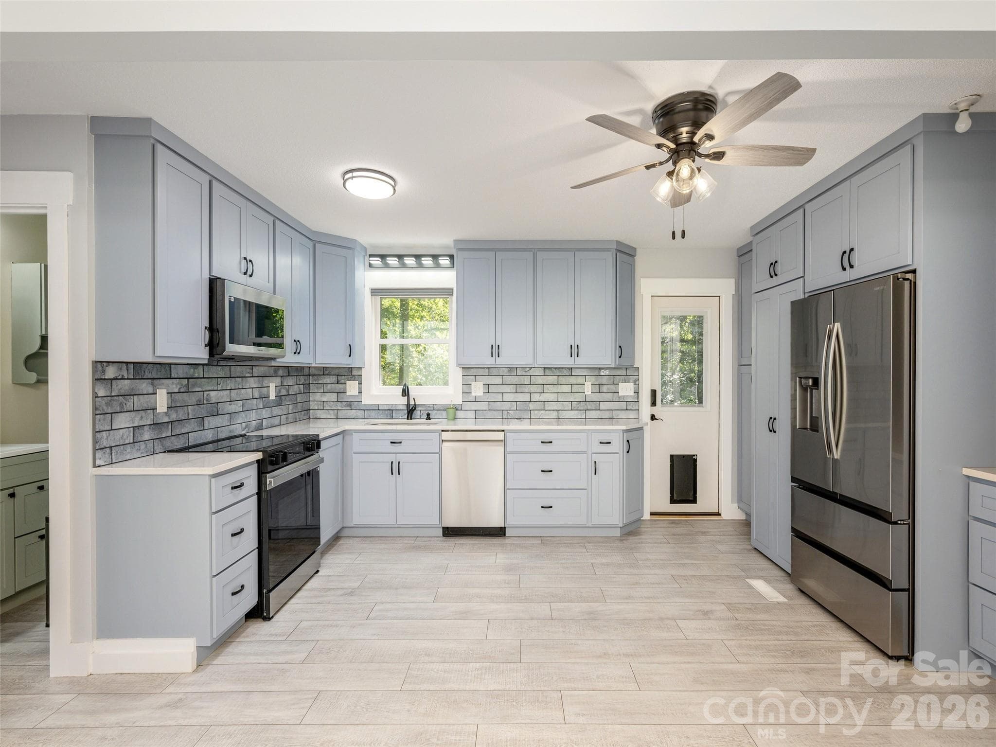 Single Family Residence at 4103 Turnpike Road, Horse Shoe, photo 8 of 31