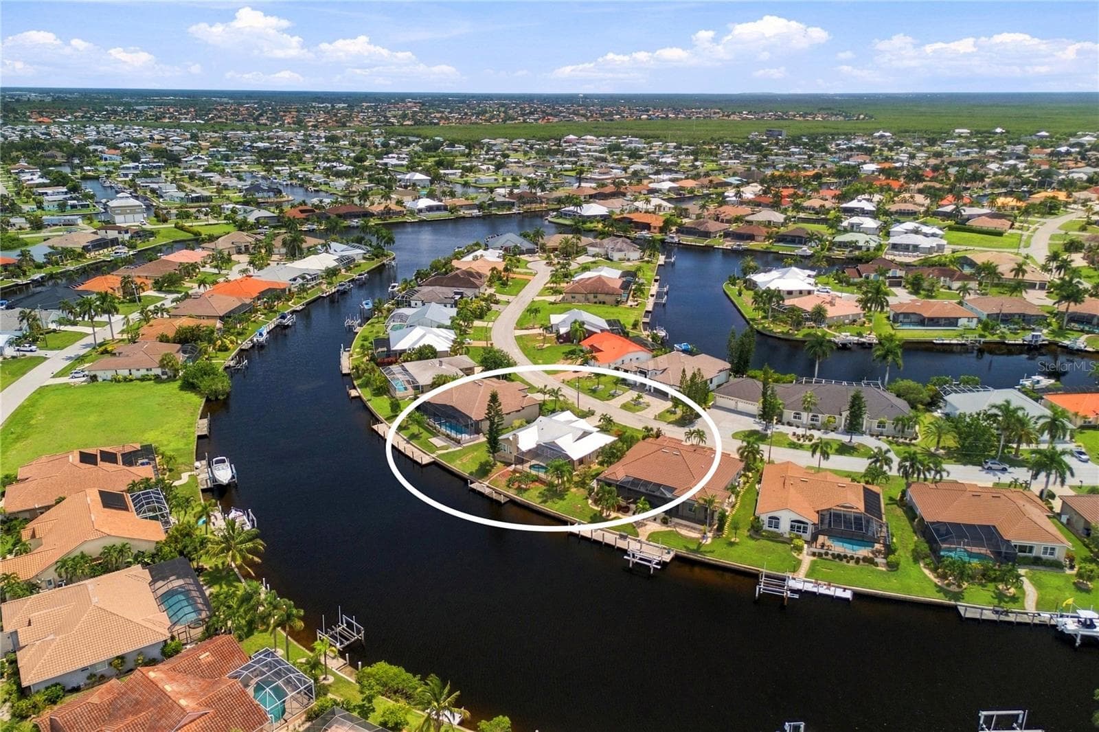 Wide water views, quick Gulf access - 1252 ROYAL TERN DR, PUNTA GORDA